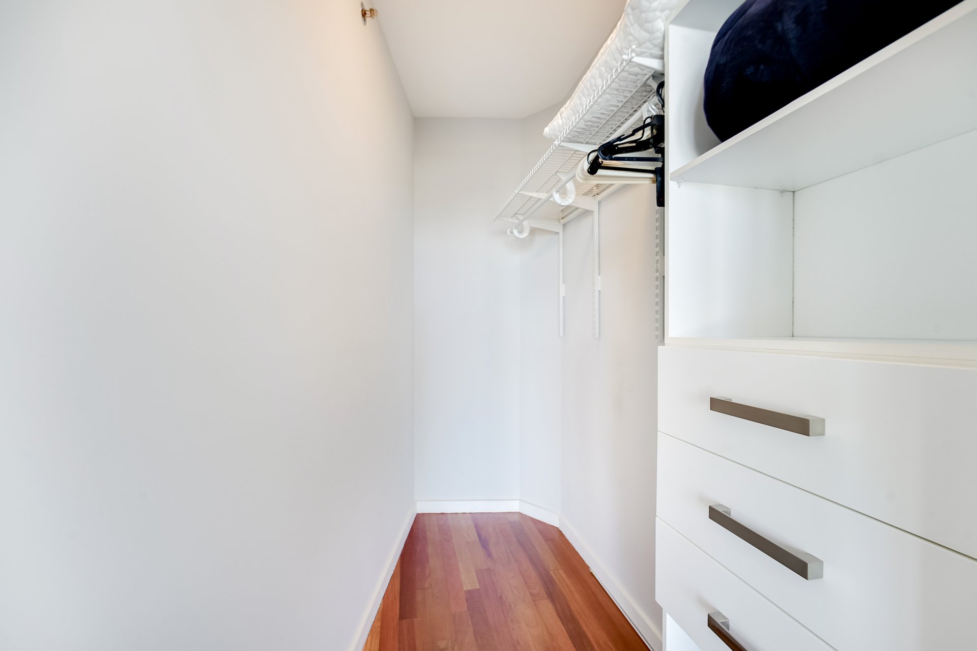 Icon South Beach For Sale | Unit 906