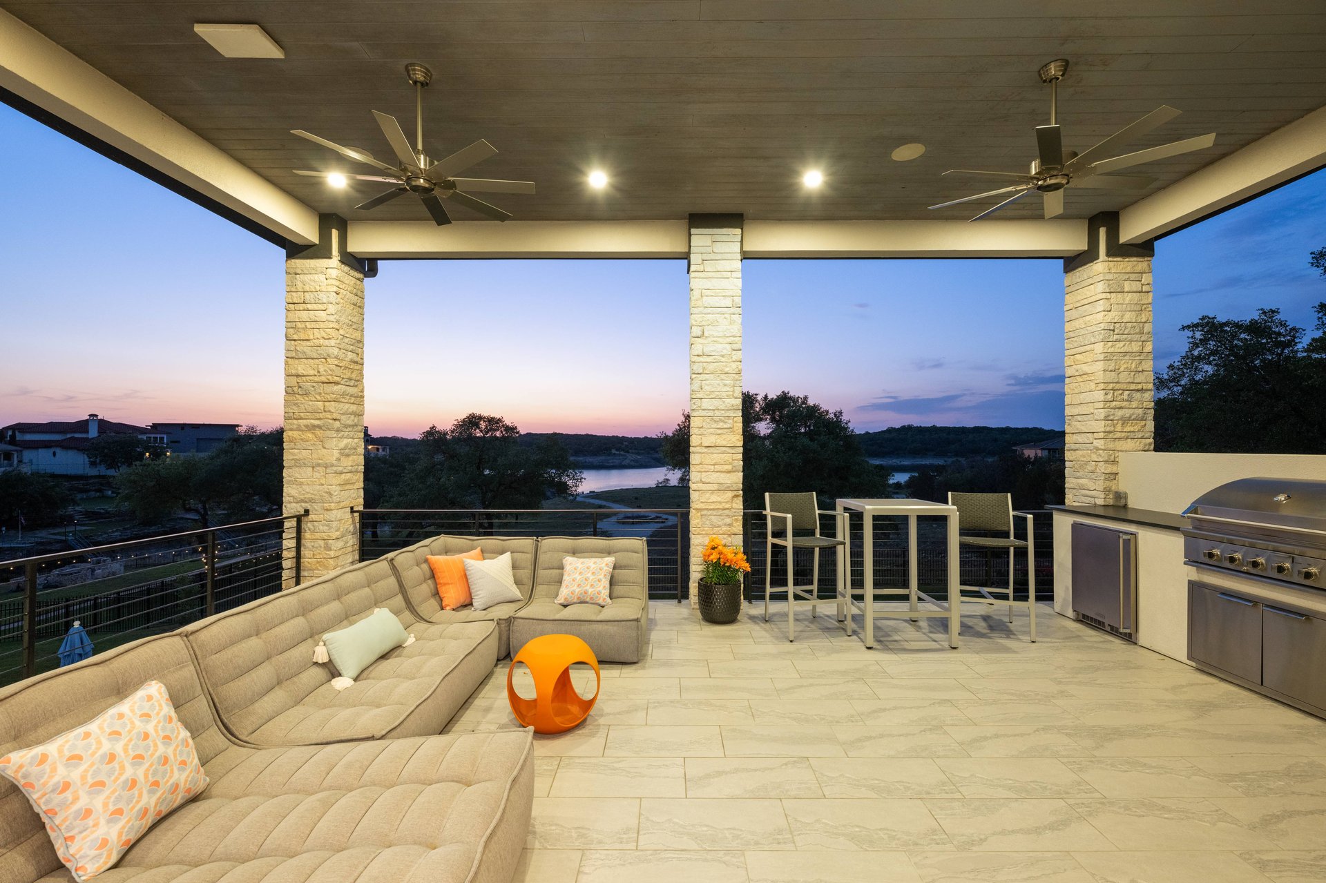 2912 Patriot Drive & 3002 Point Cove