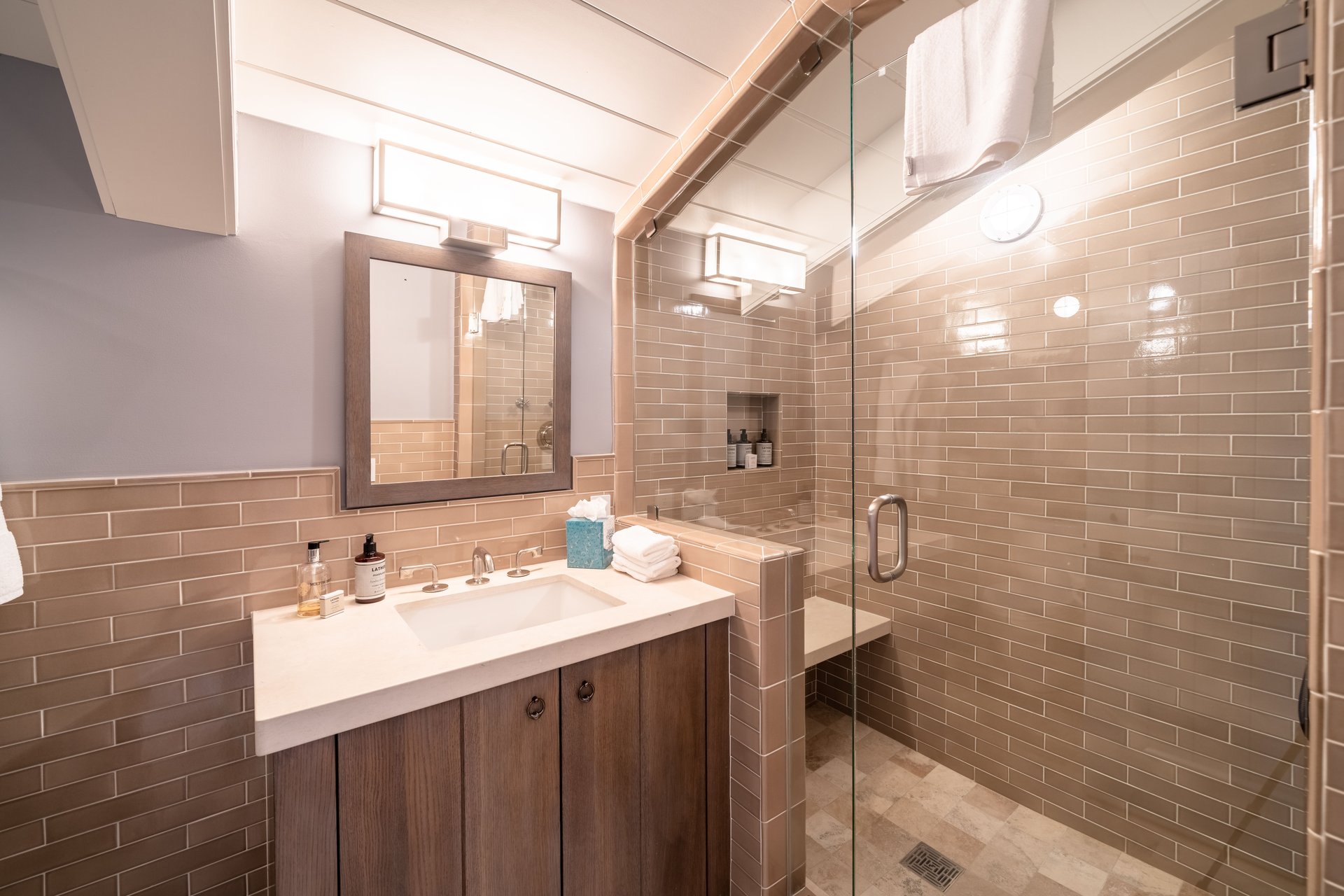 The Lodge at Vail Condominiums #332