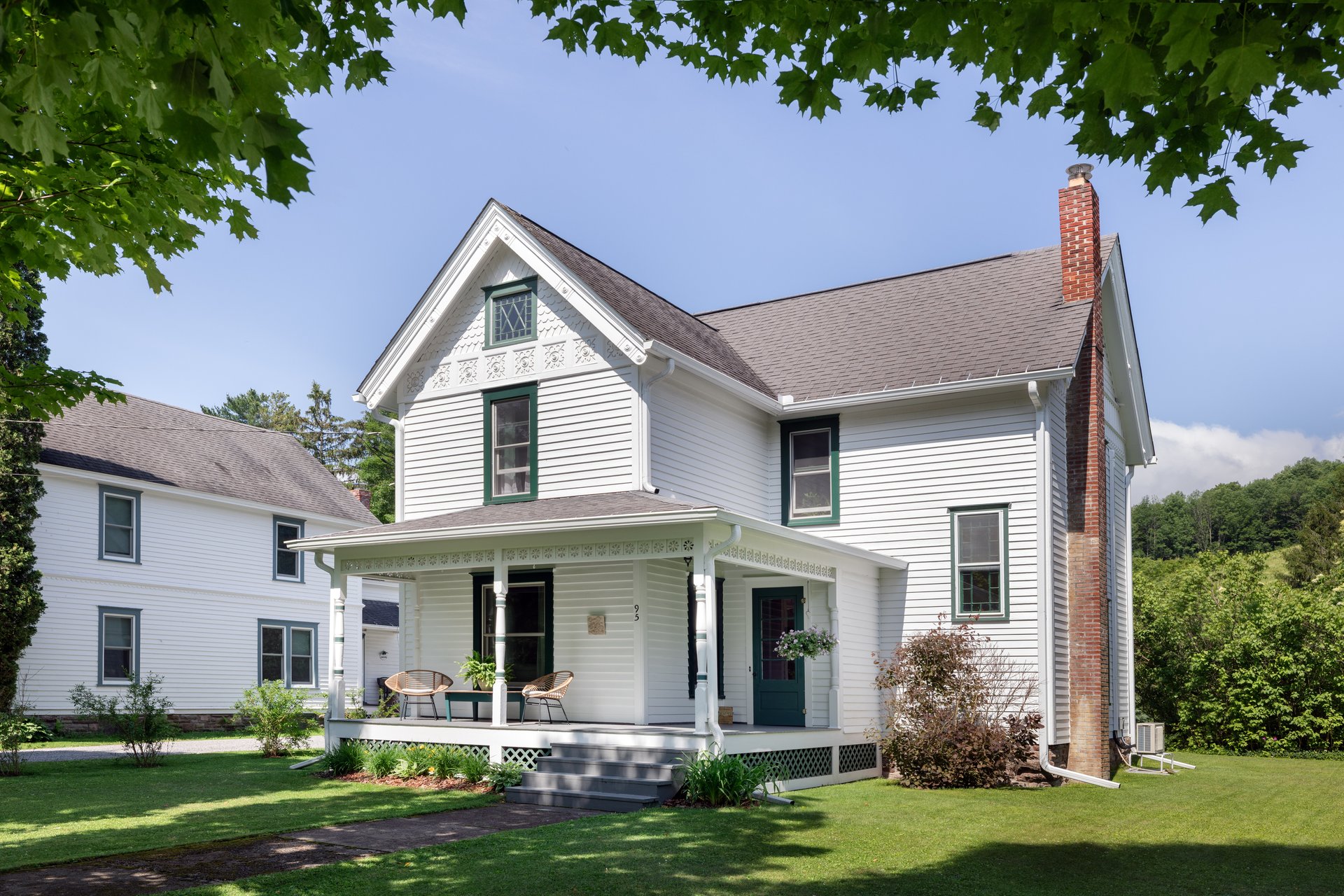 95 Maple Avenue