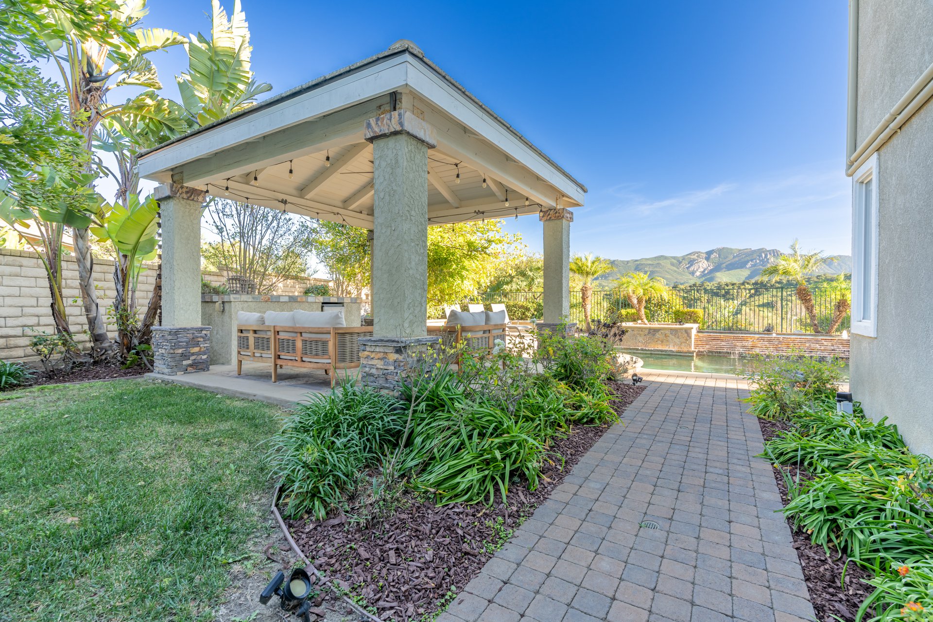 4234 Via Cerritos