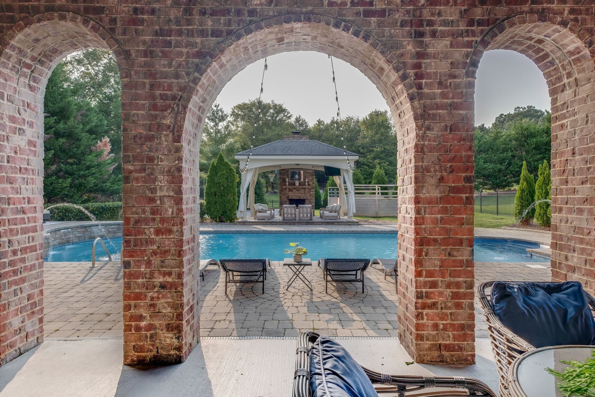 1004 Blakefield Dr