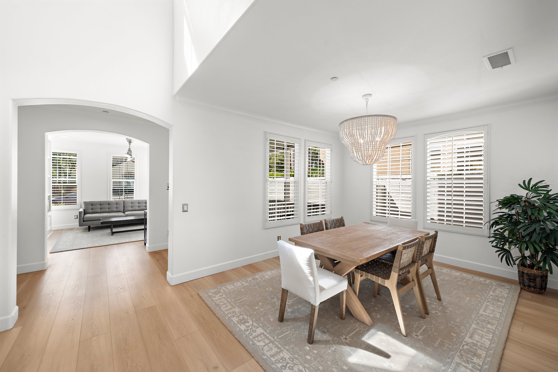 513 Via El Risco