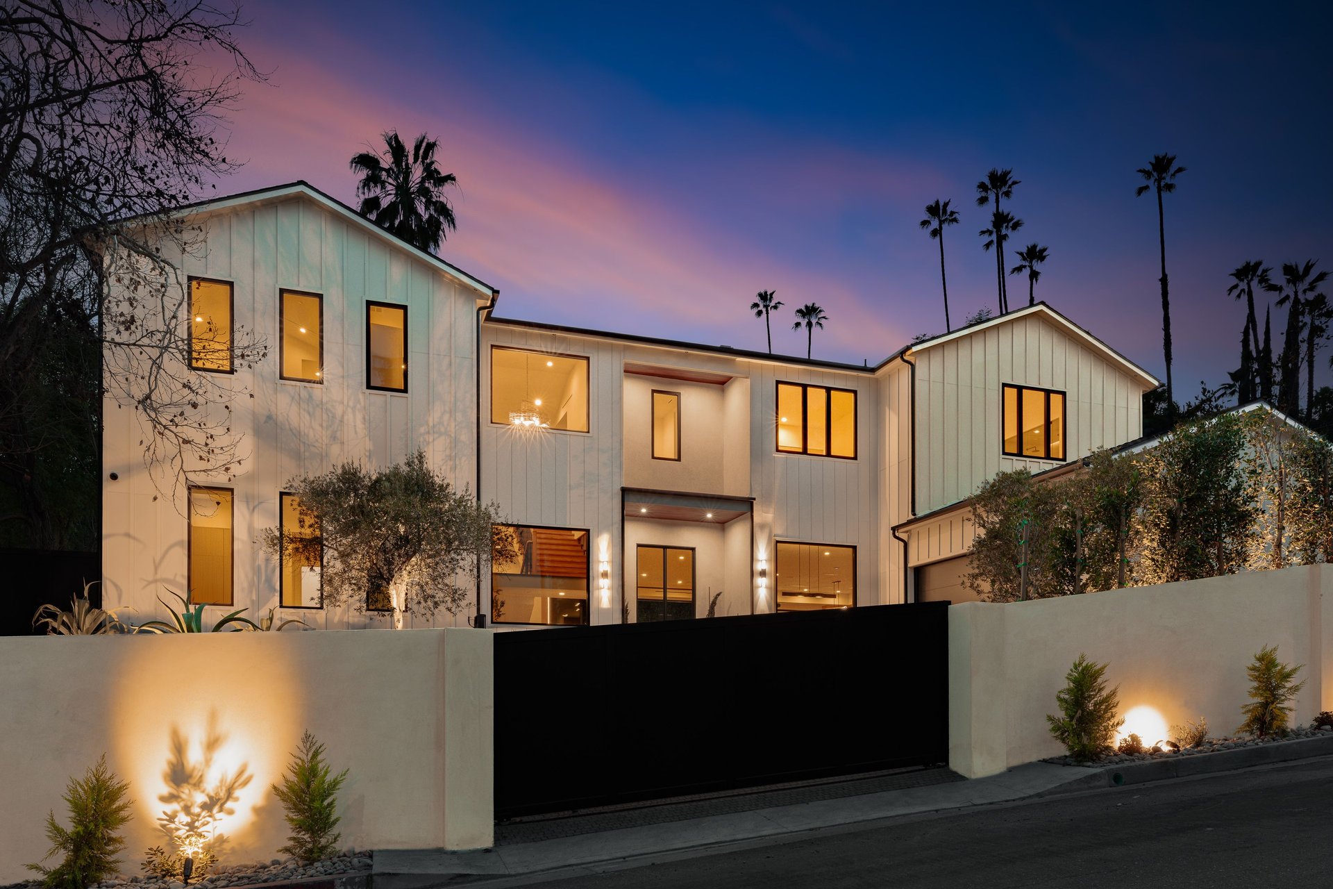 18100 Karen Dr