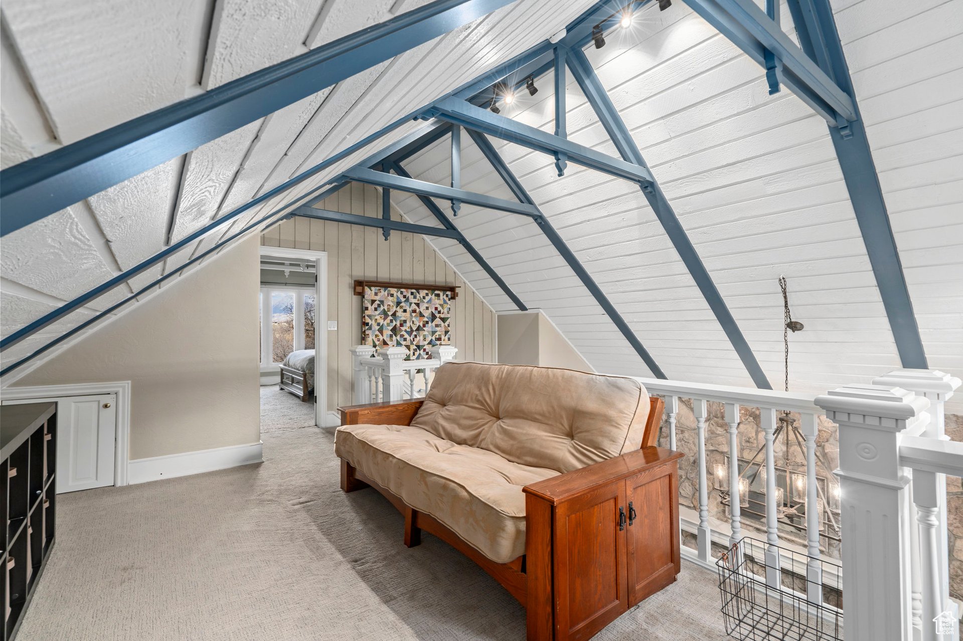 8800 S 921 E - Burgon Farm