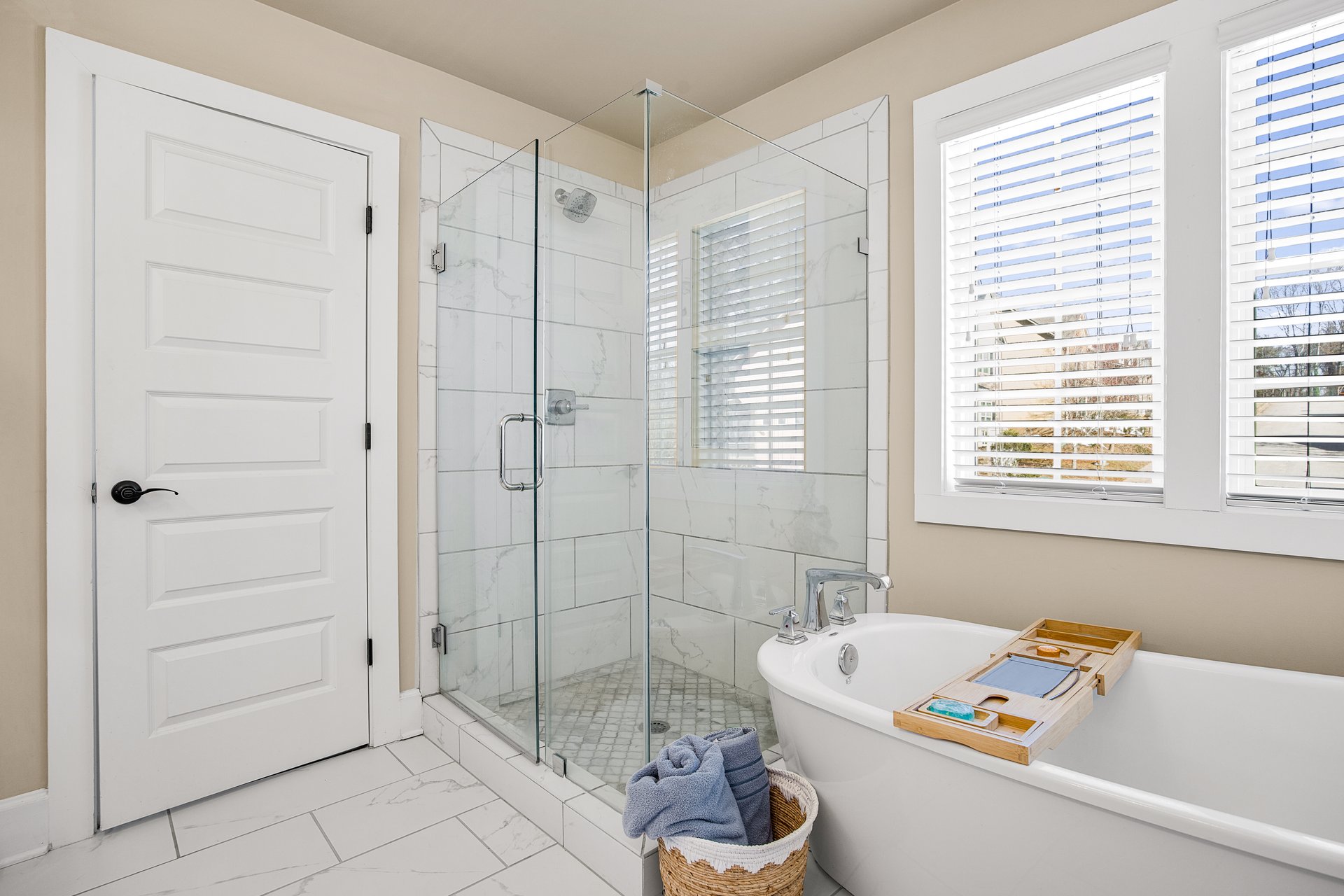 2119 Oak Knob Drive, Decatur, GA 30032