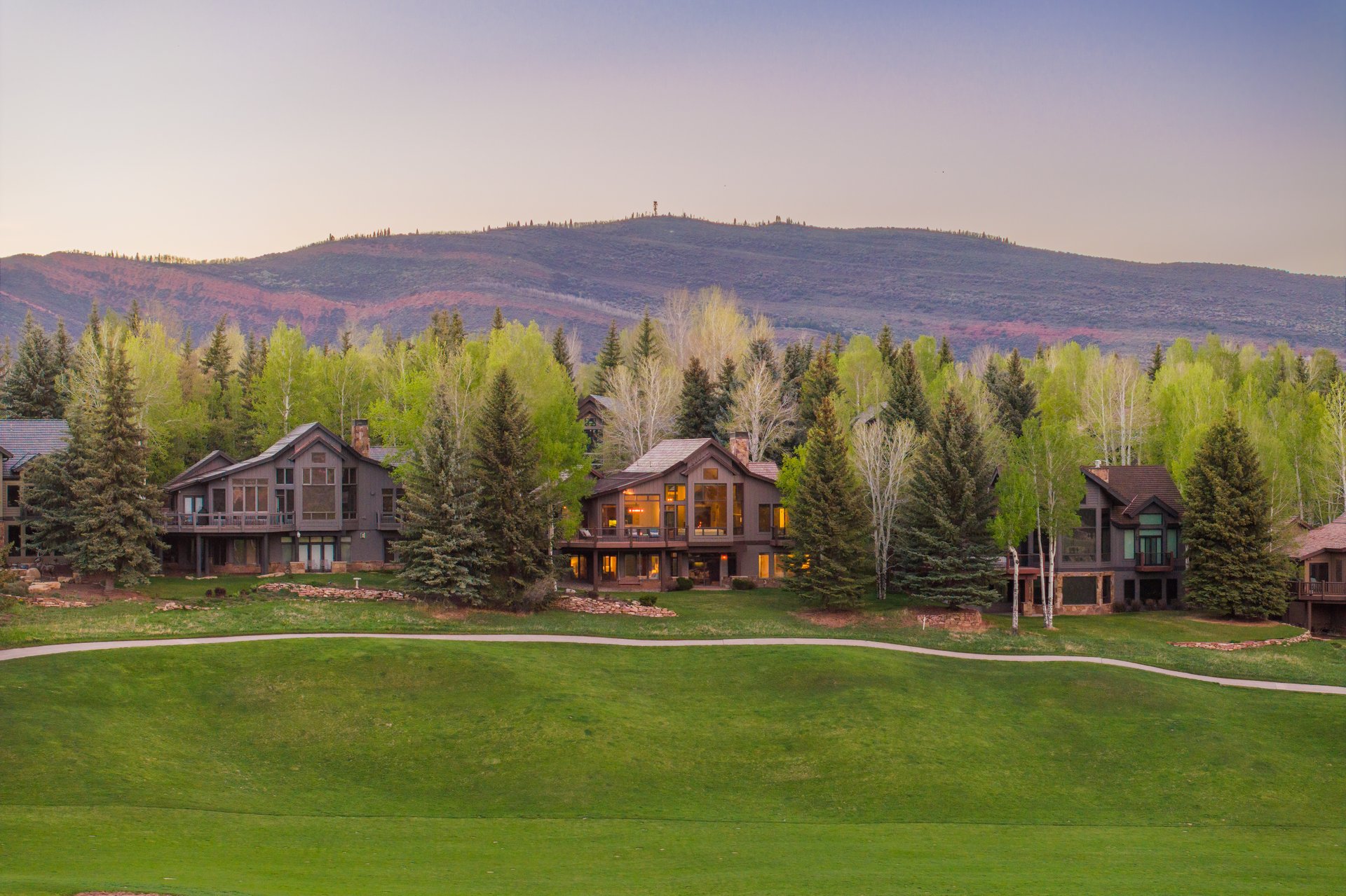 167 Saddle Ridge Loop