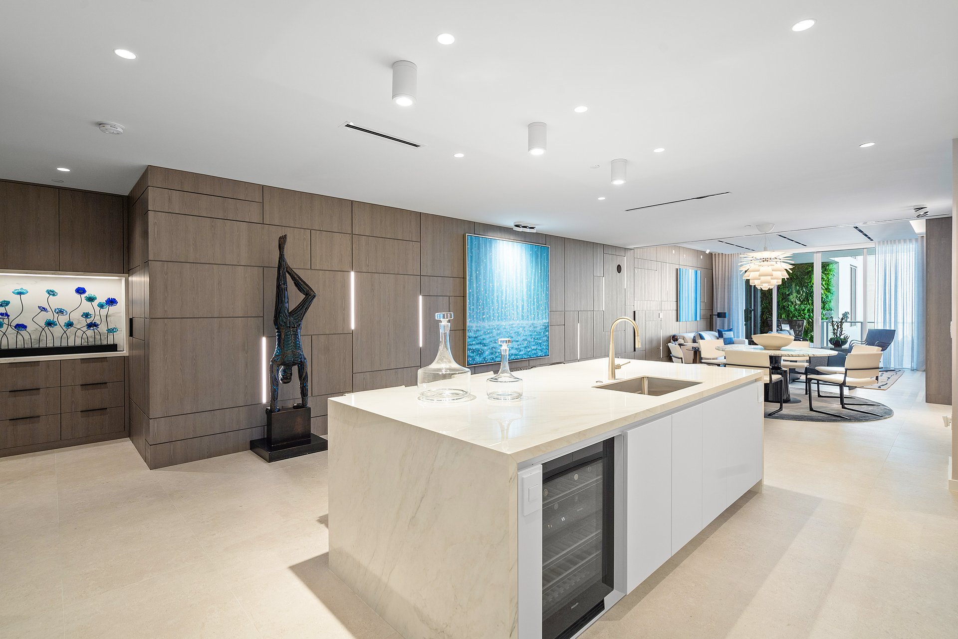 200 SE Mizner Blvd #809