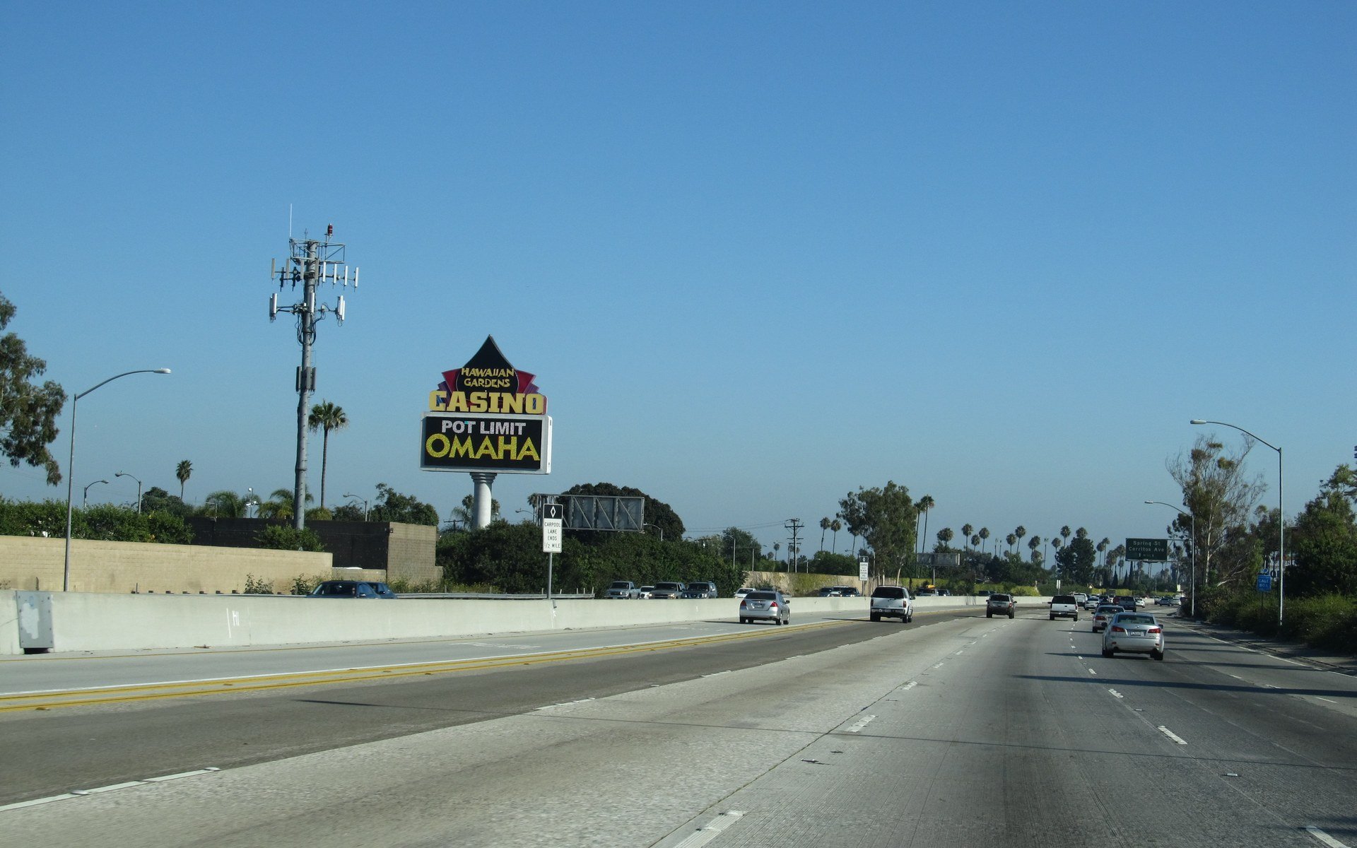 Historical 2011 view of Interstate 605 approaching Hawaiian Gardens, photographed by Ken Lund