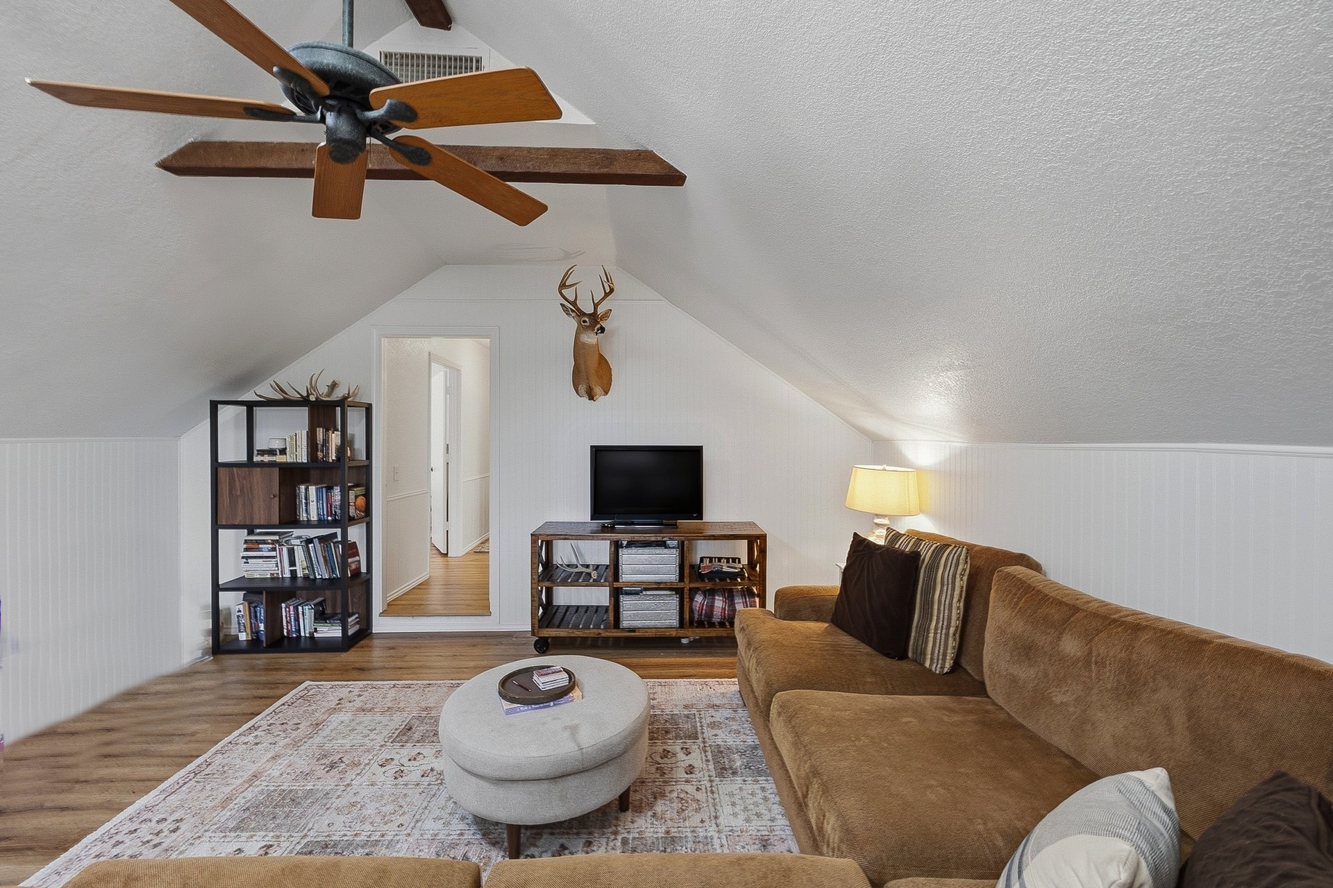 Acreage, Updated, All Near All Saints Episcopal School