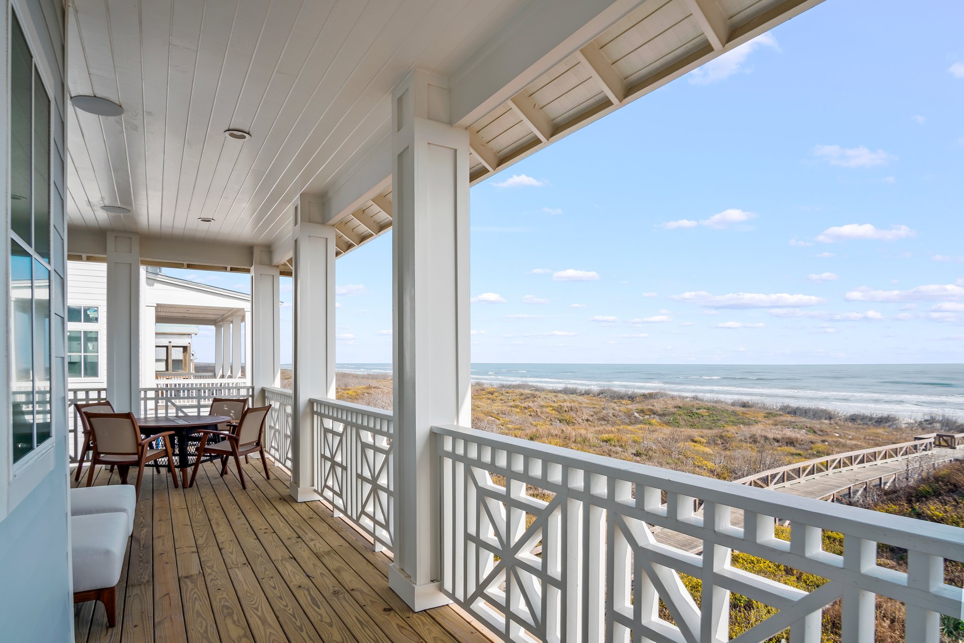 112 Crescent Lane, Port Aransas, TX 78373