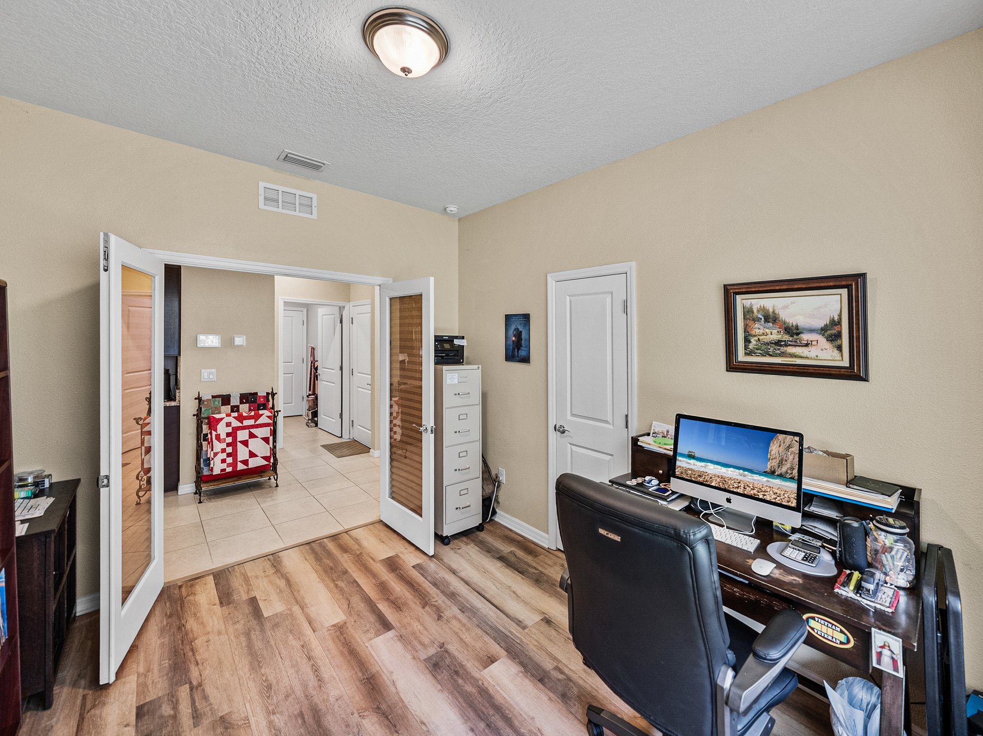 12615 EASTPOINTE DR