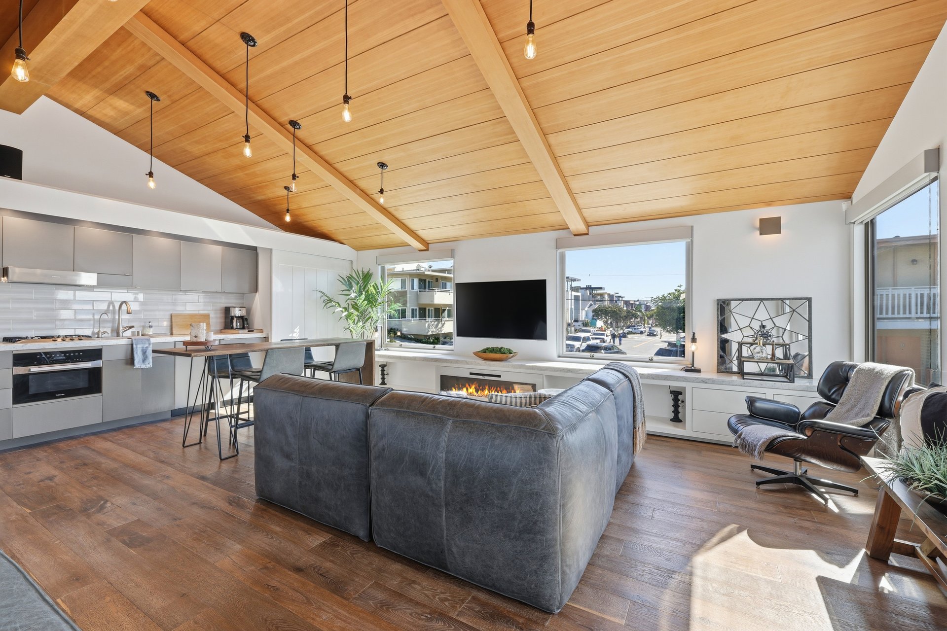 137 15th Street