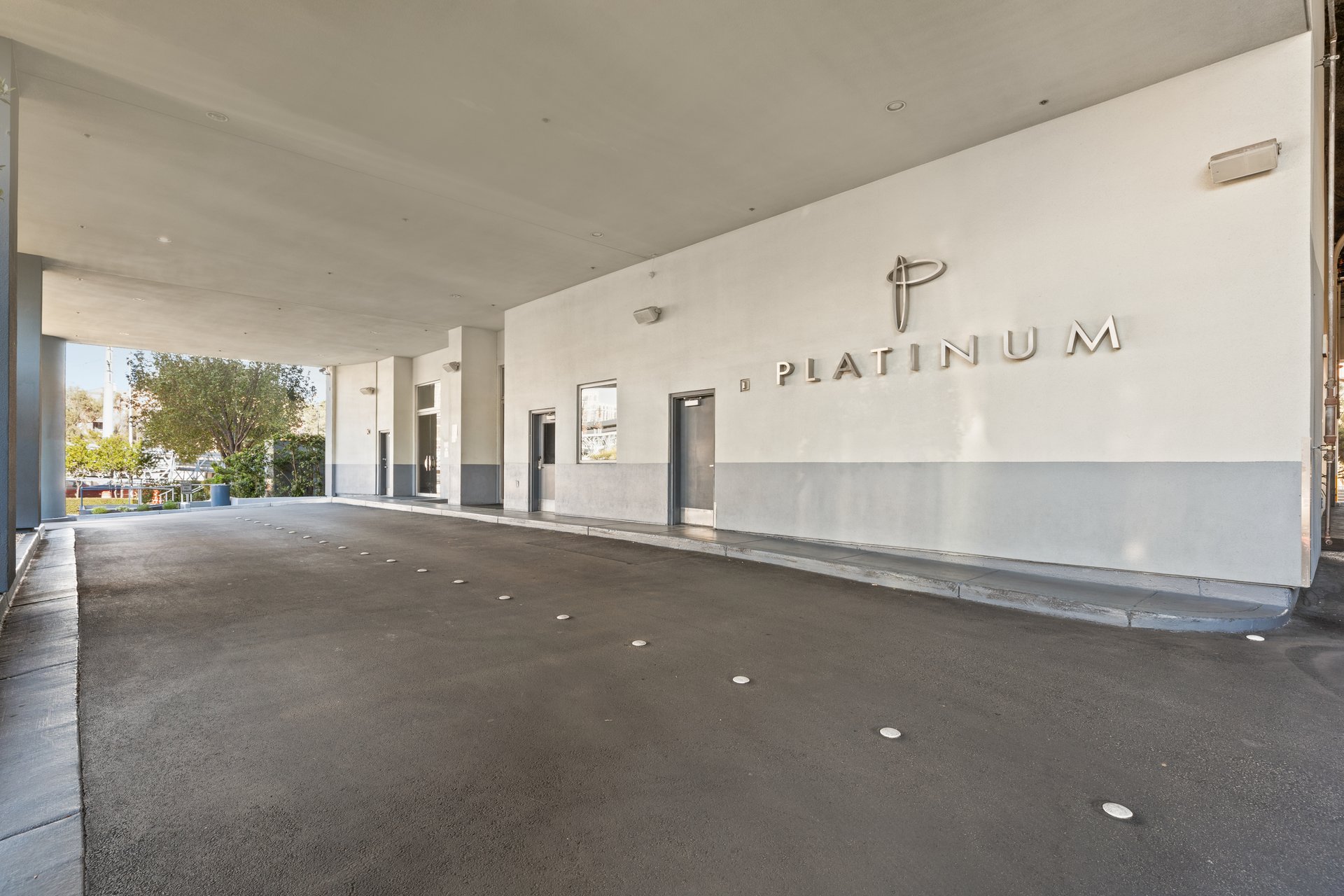 211 East Flamingo Road 610