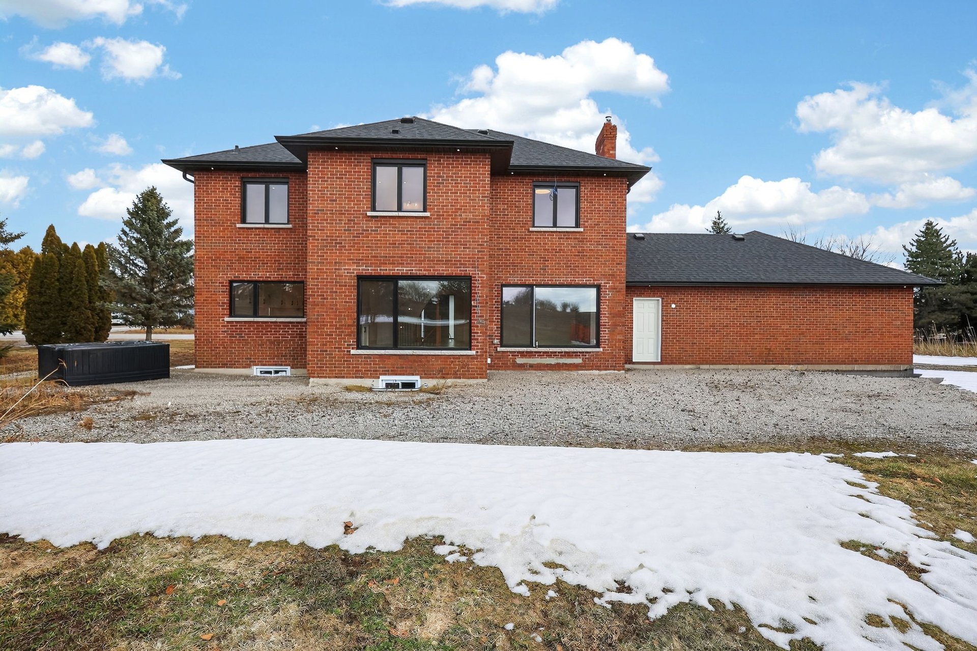 8 Brownlee Drive