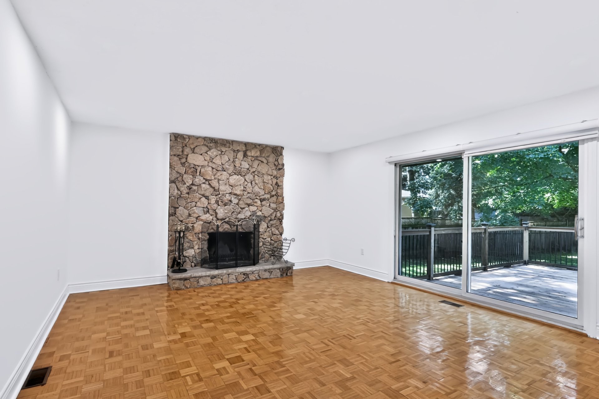 30 Birkbank Drive, Oakville