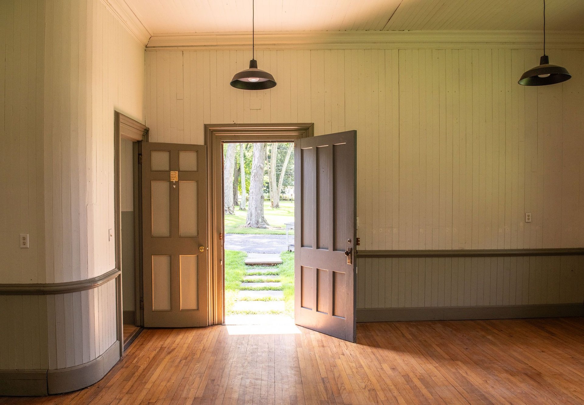 33 Maple Ave, Claverack