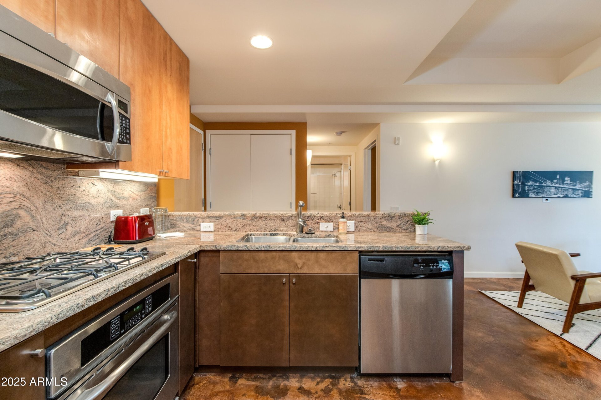 7137 E Rancho Vista Dr, #3003