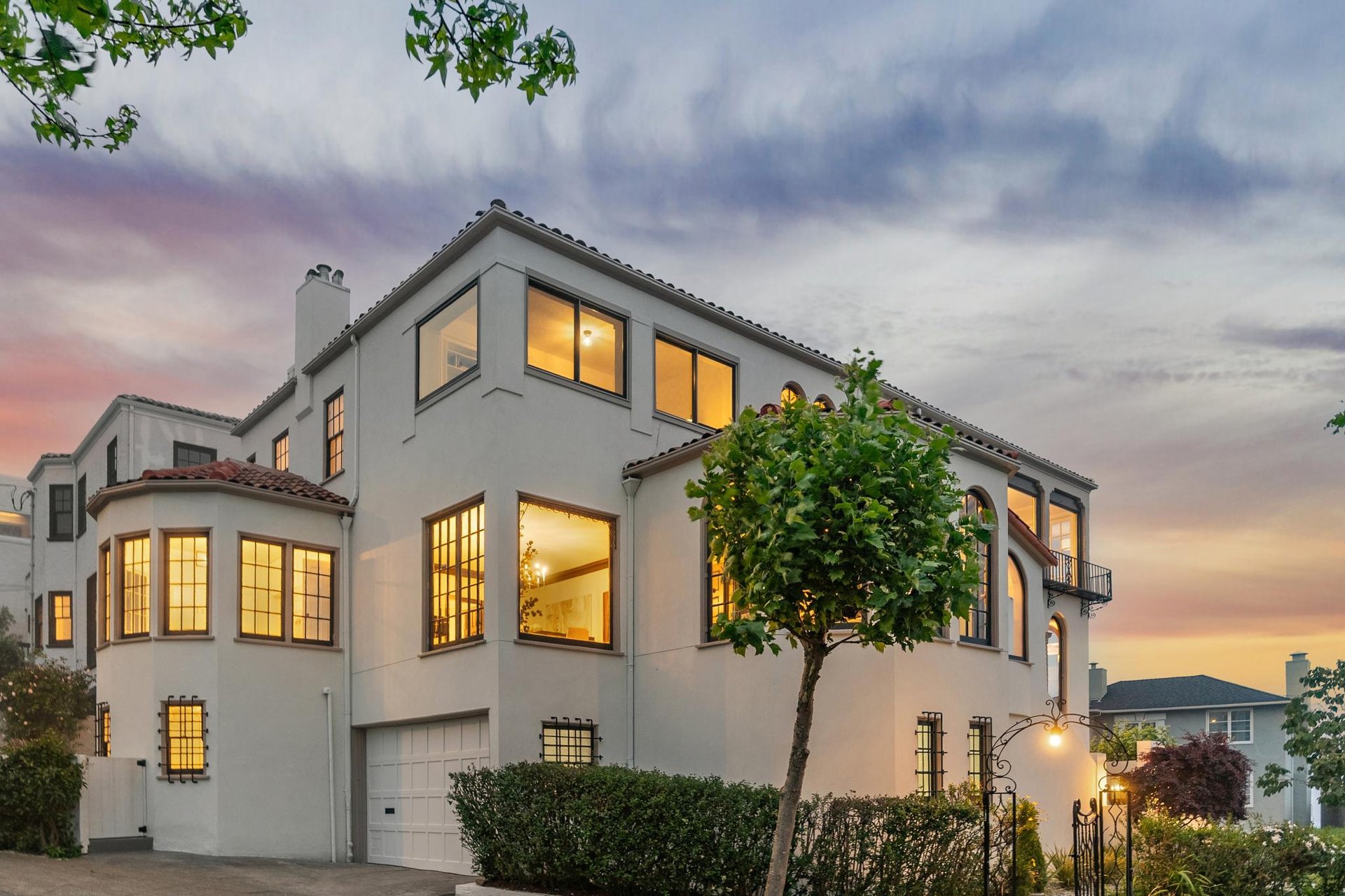 Multiple Offers! 299 Maywood Drive | Monterey Heights