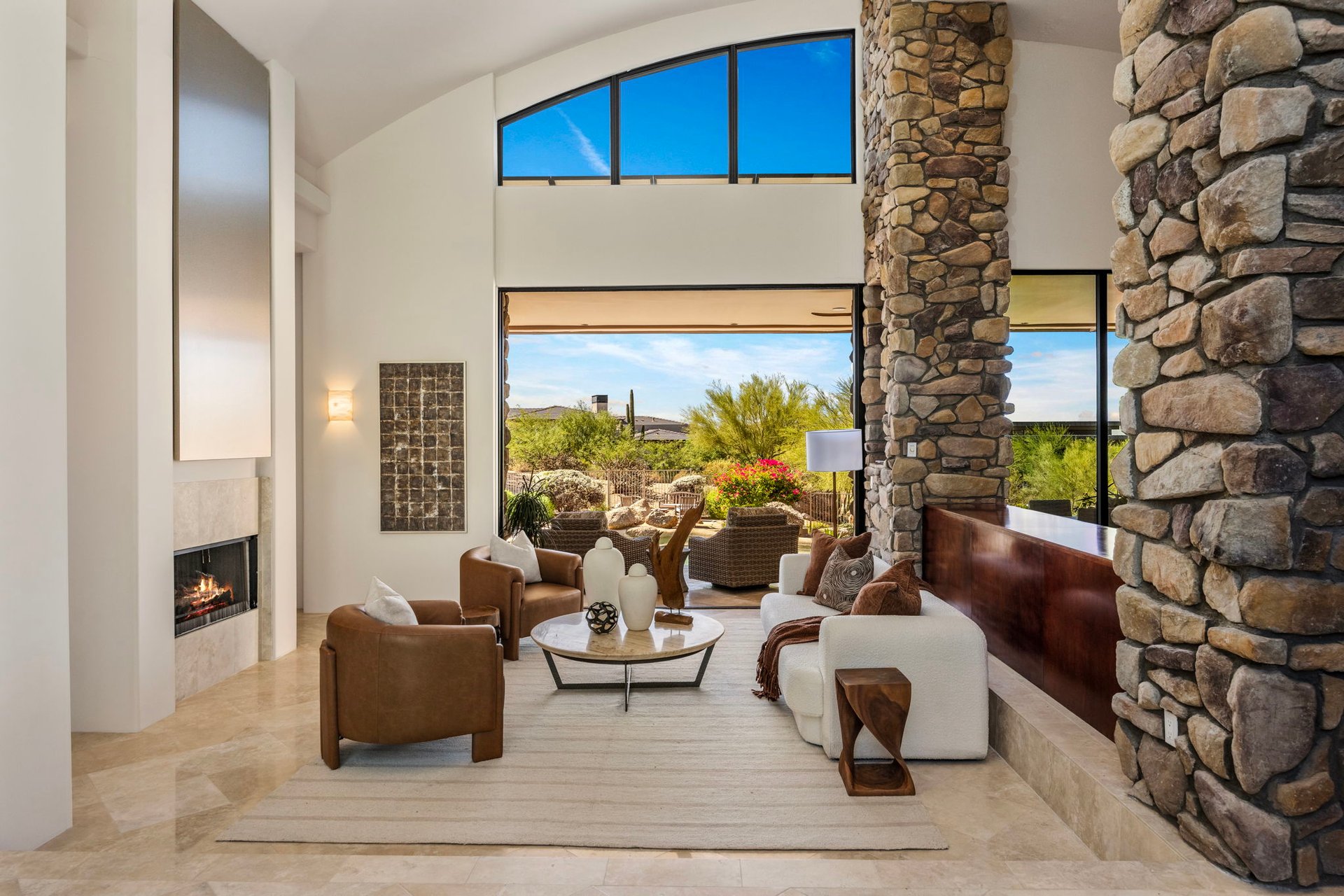 11087 E Harris Hawk Trail
