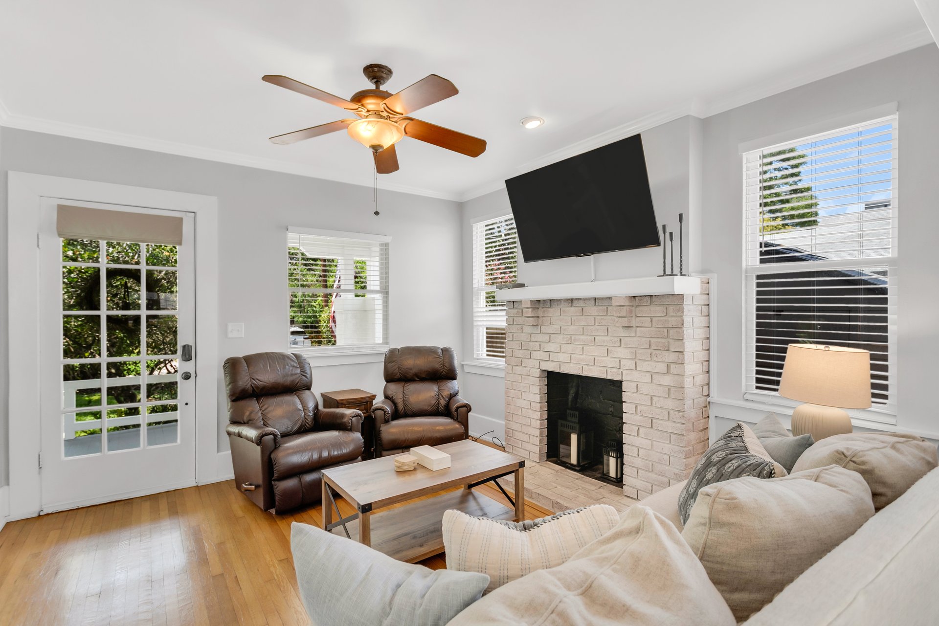 3220 W SAN PEDRO ST
