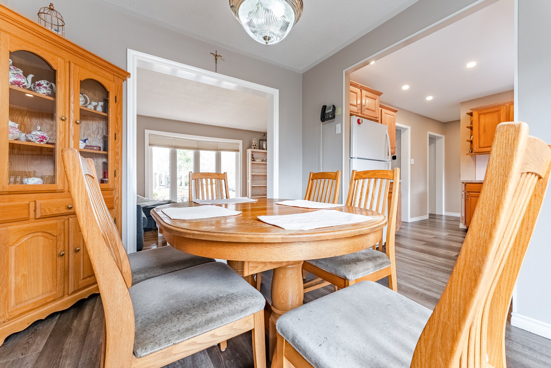 123 Otter Crescent, Oakville, ON