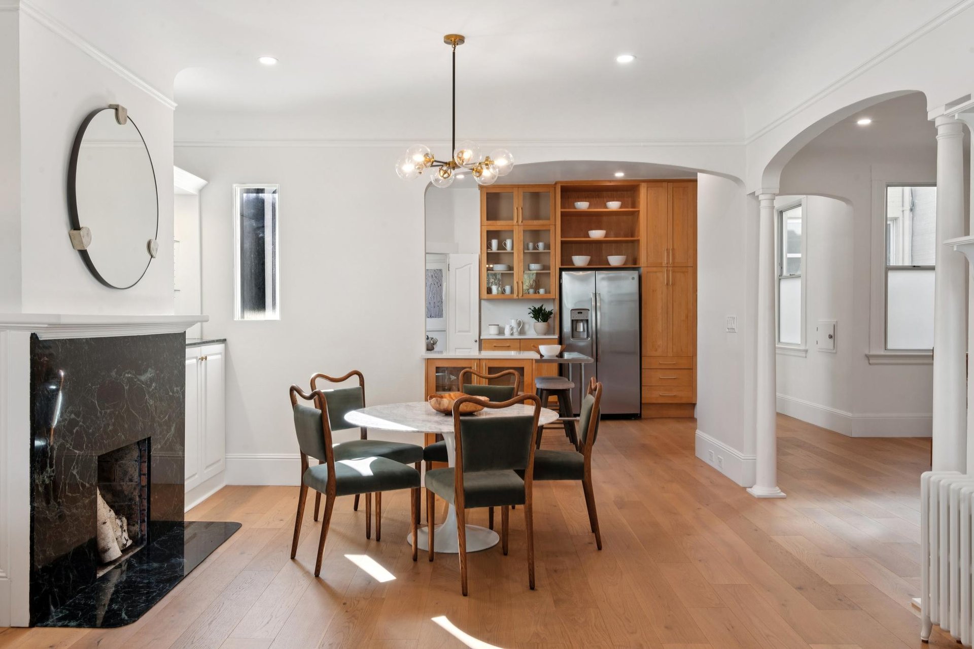 1845 Leavenworth #202