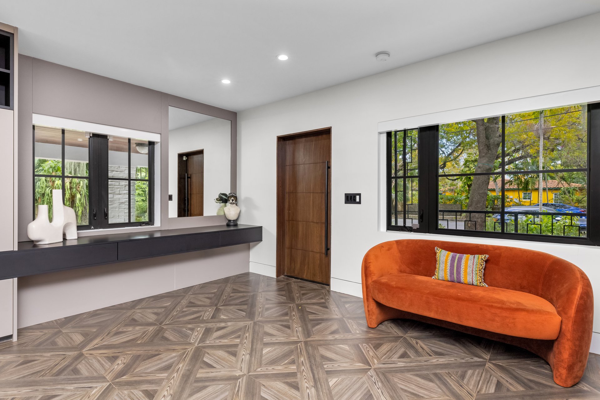 Spring Garden | Modern Luxury