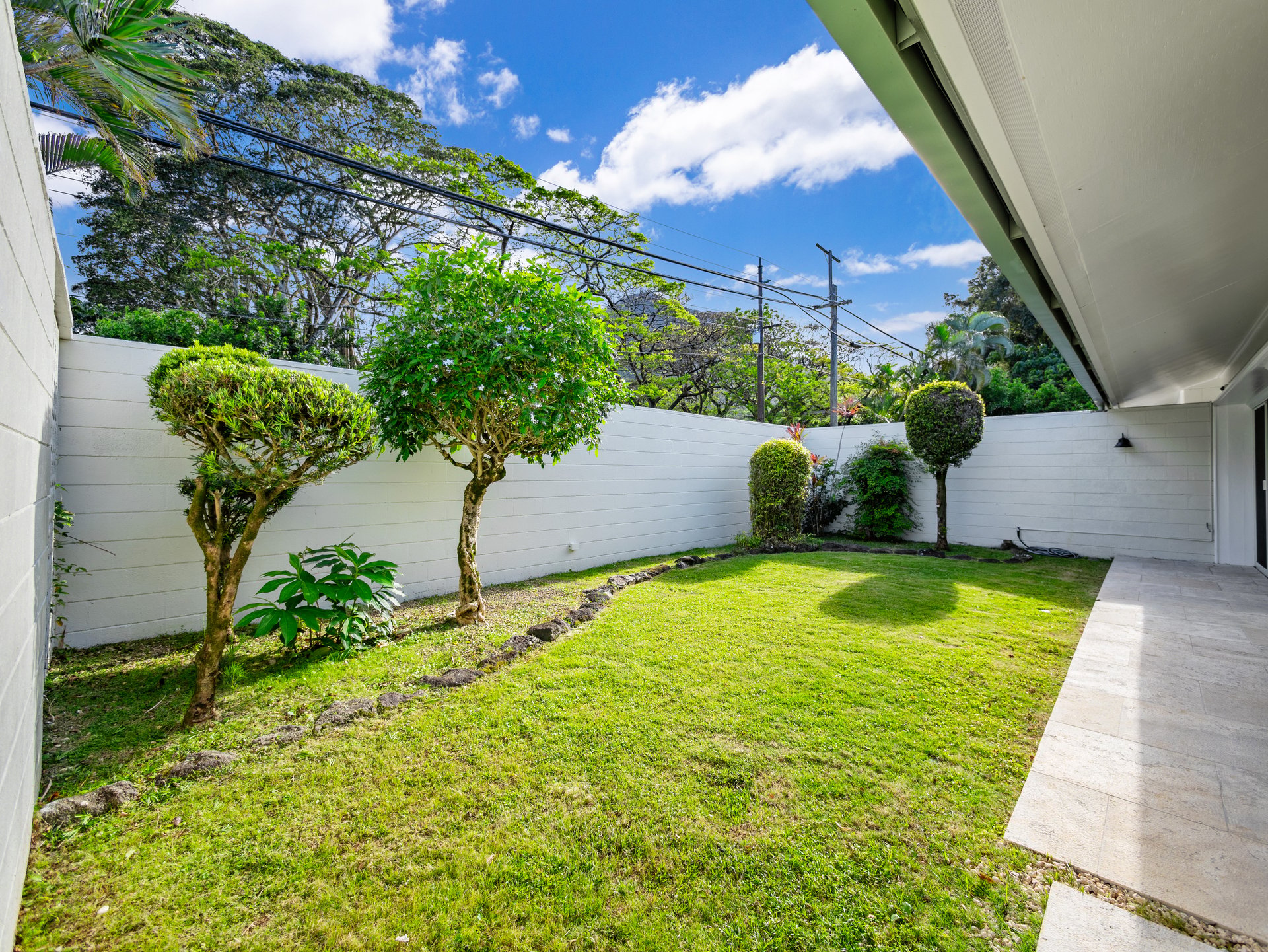 969 Auloa Road