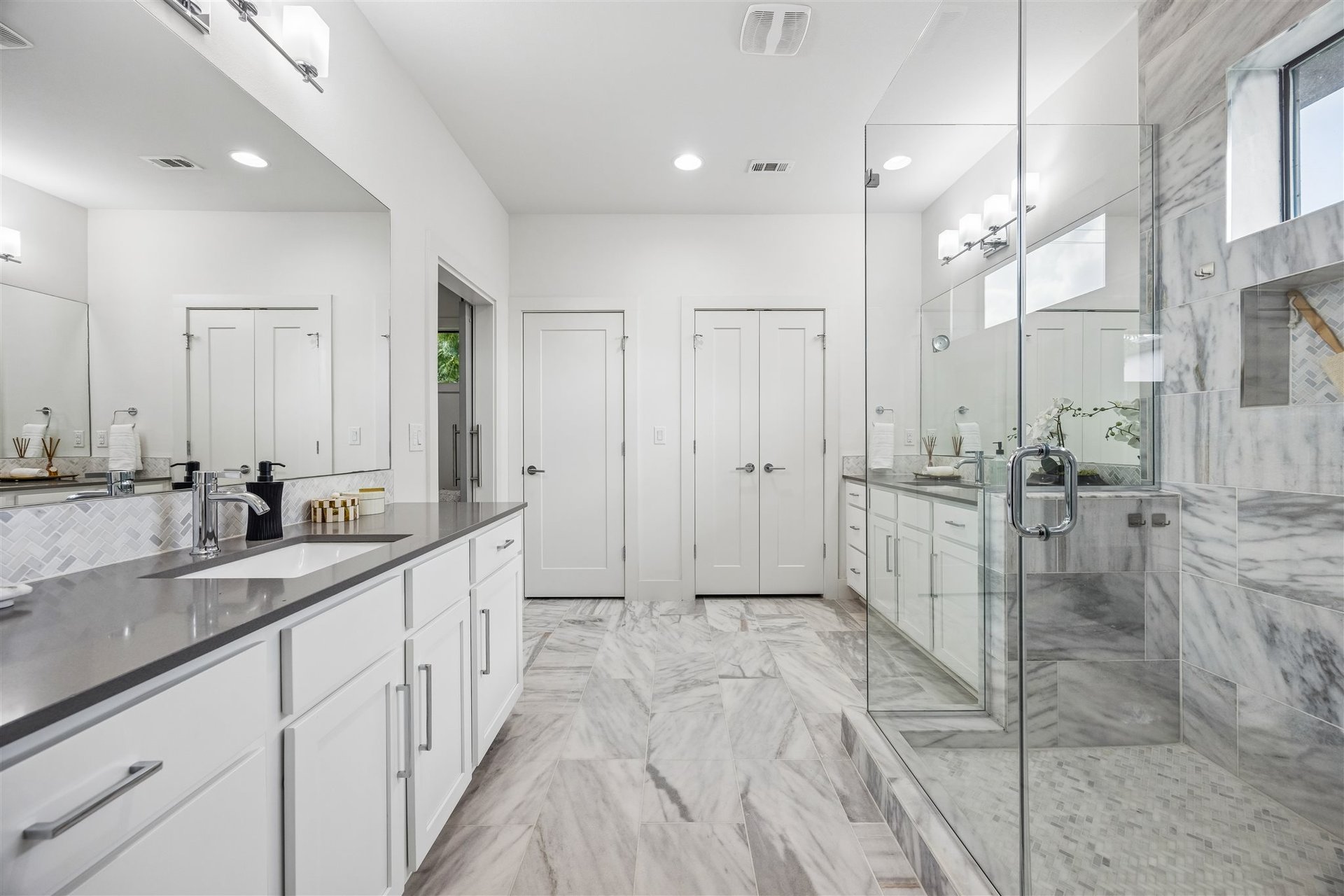 1118 Algarita Ave, Unit 2