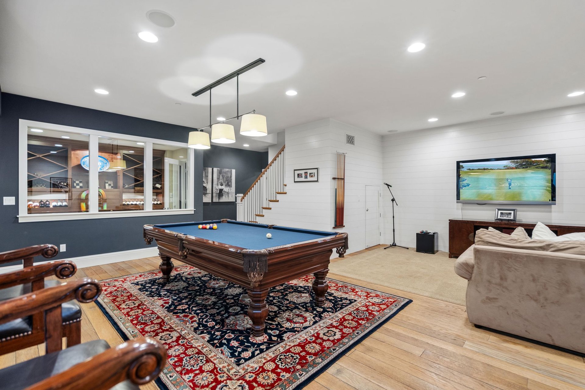 221 Caldwell Avenue