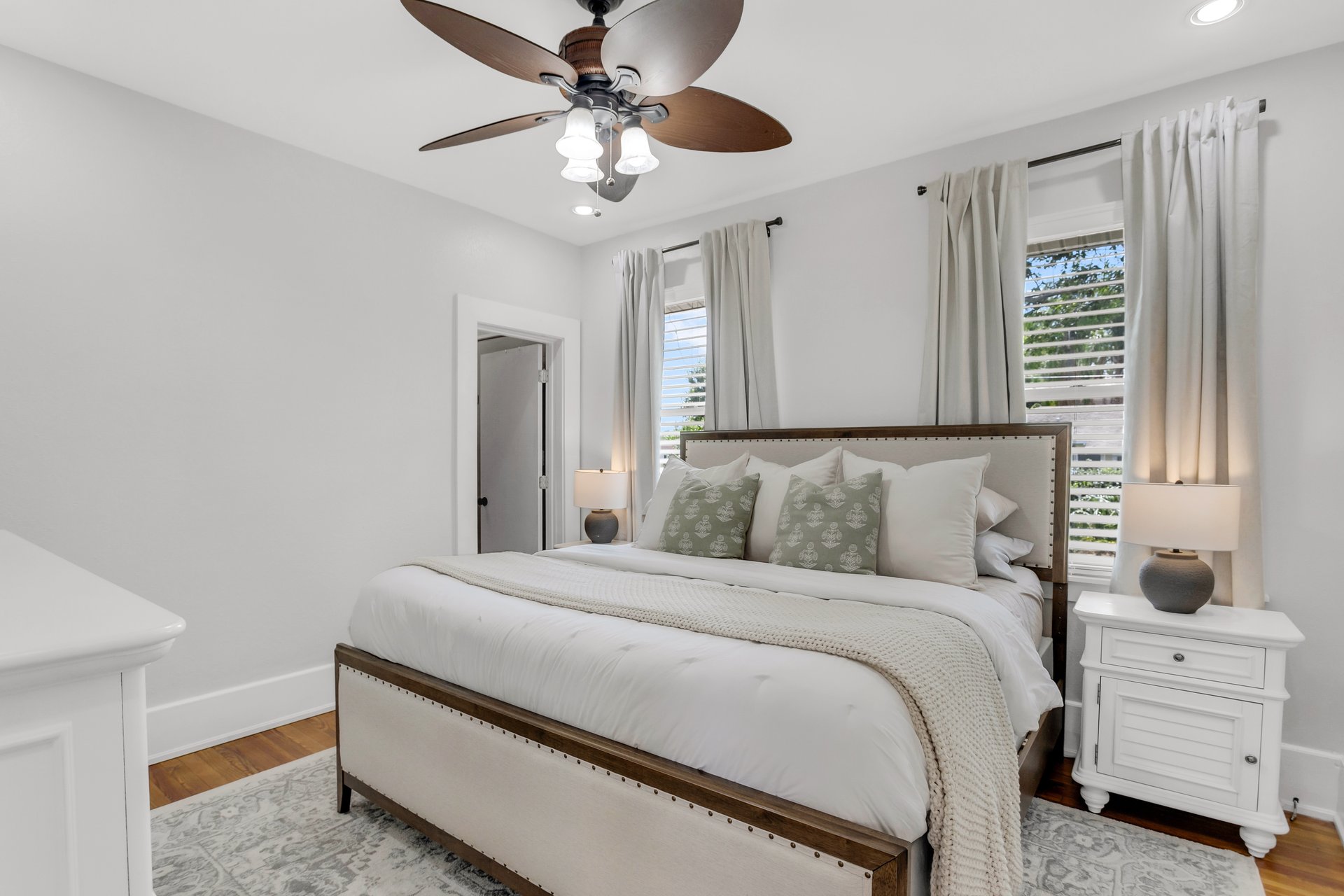 3220 W SAN PEDRO ST