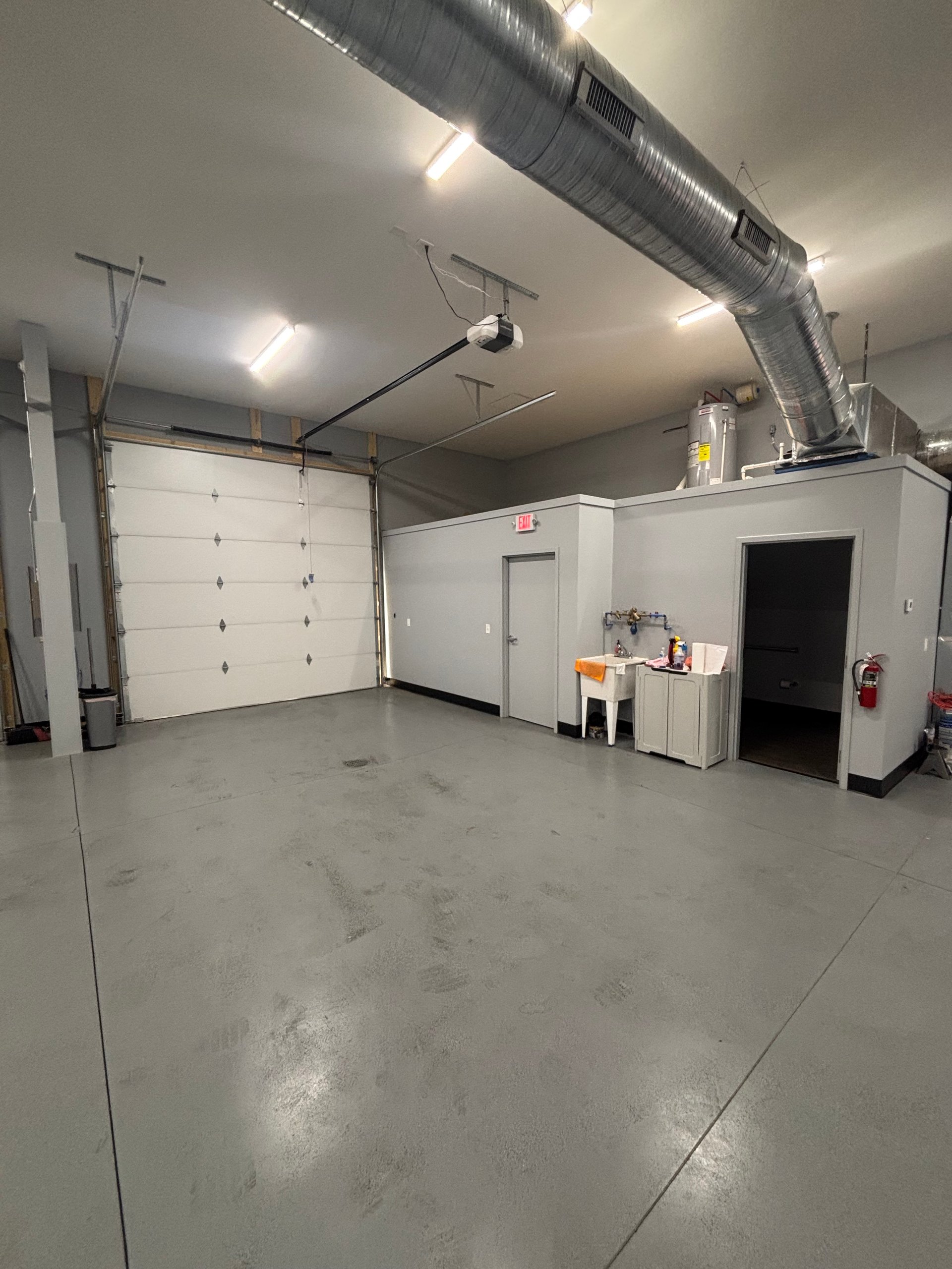 1031 Parkway Drive Building 16A & B