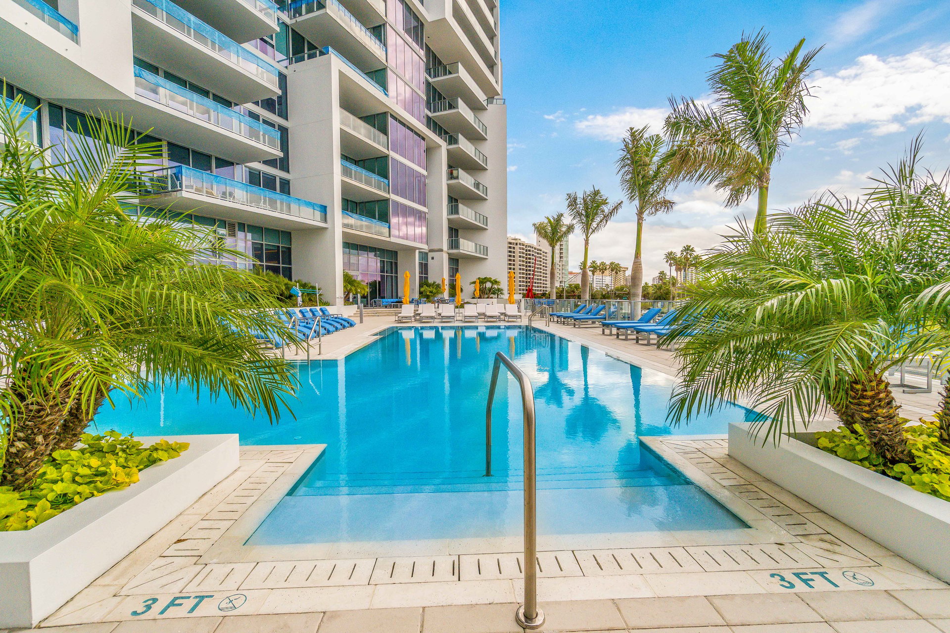 Vue Sarasota Bay