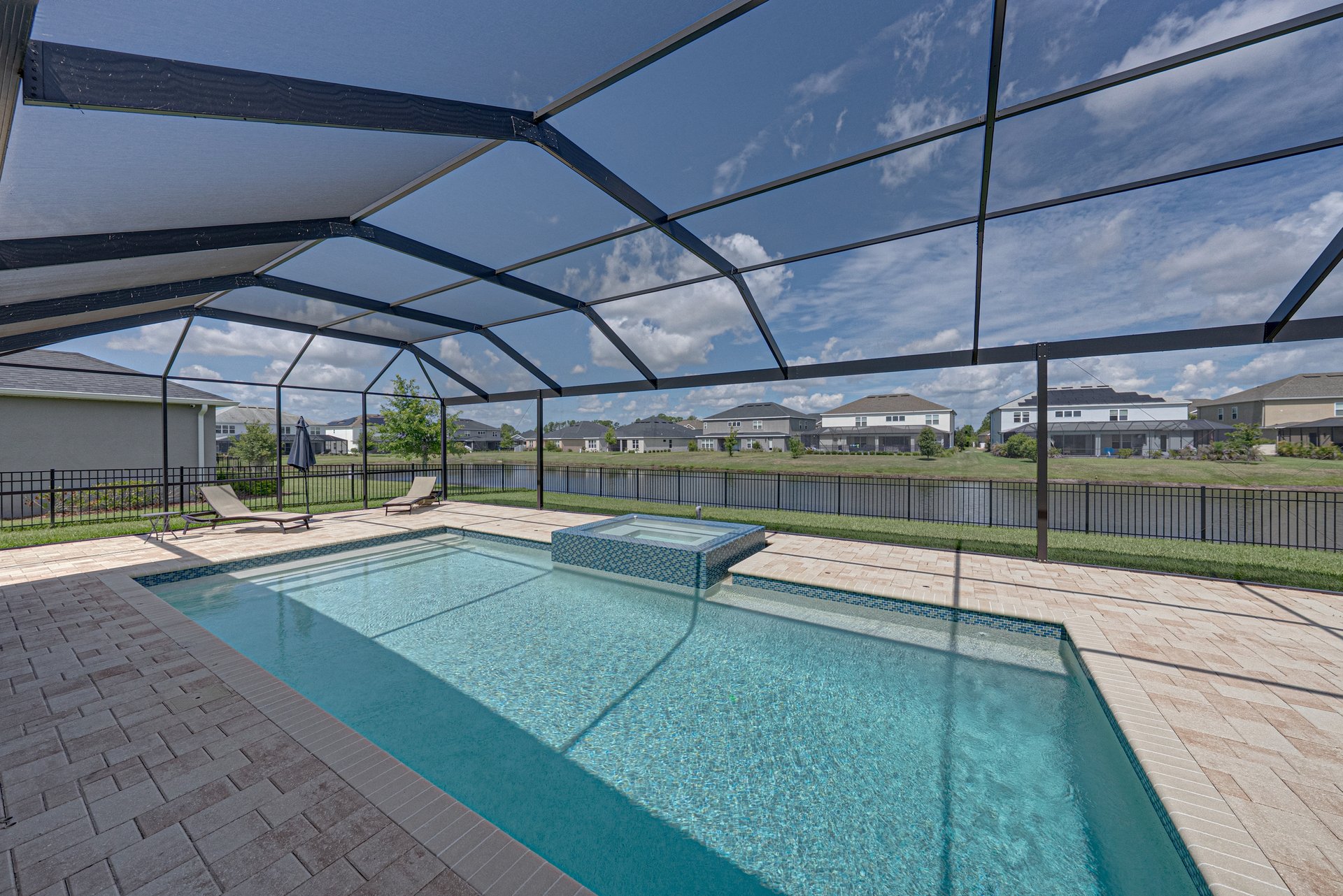 6978 BRADBURY CIR
