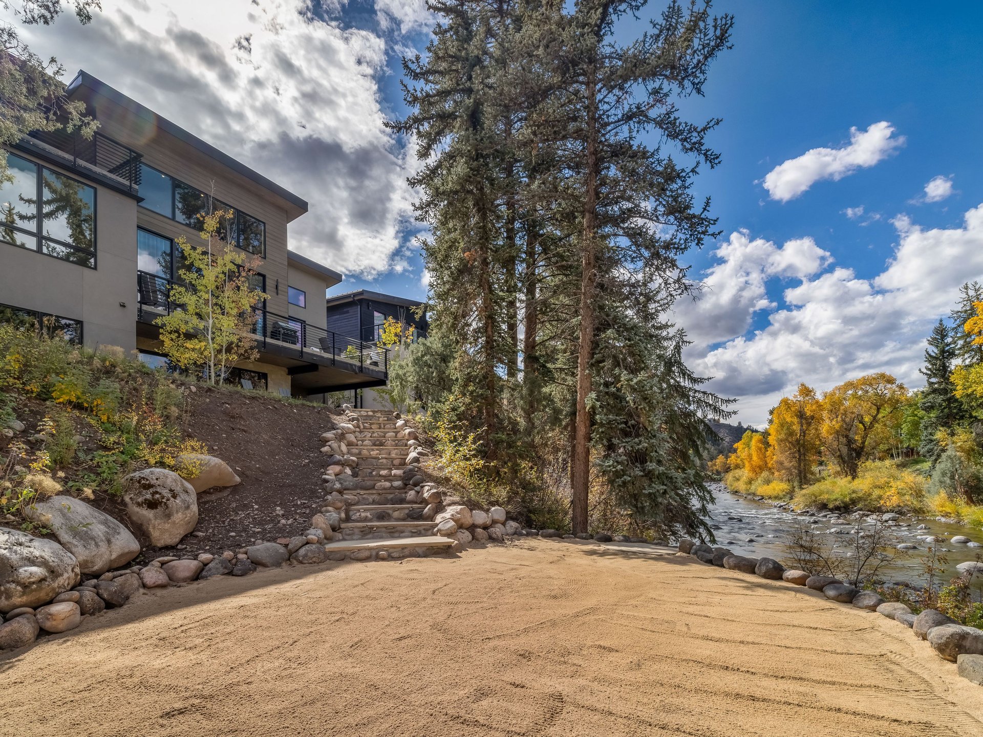 35423 Highway 6