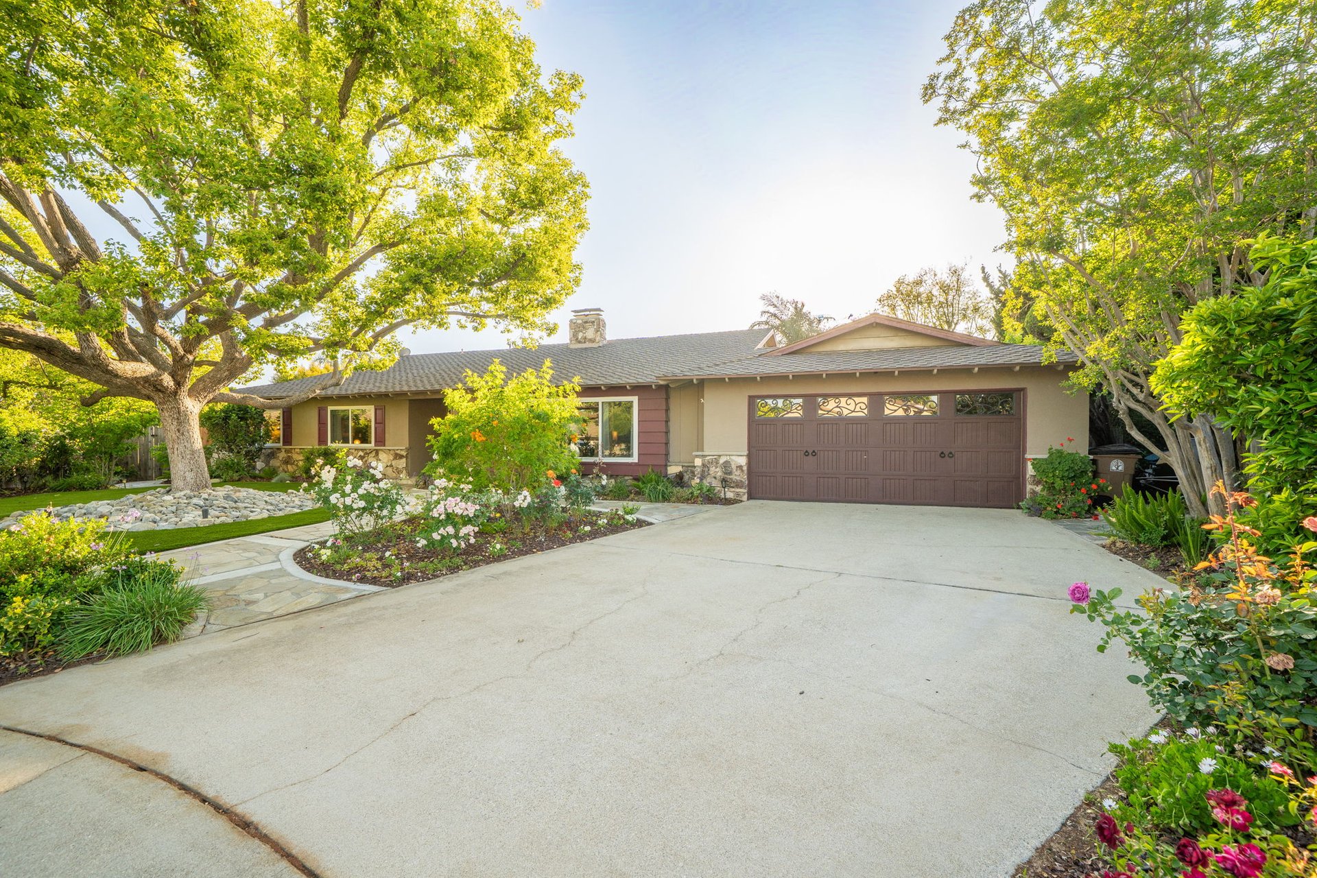 2309 Perry Court