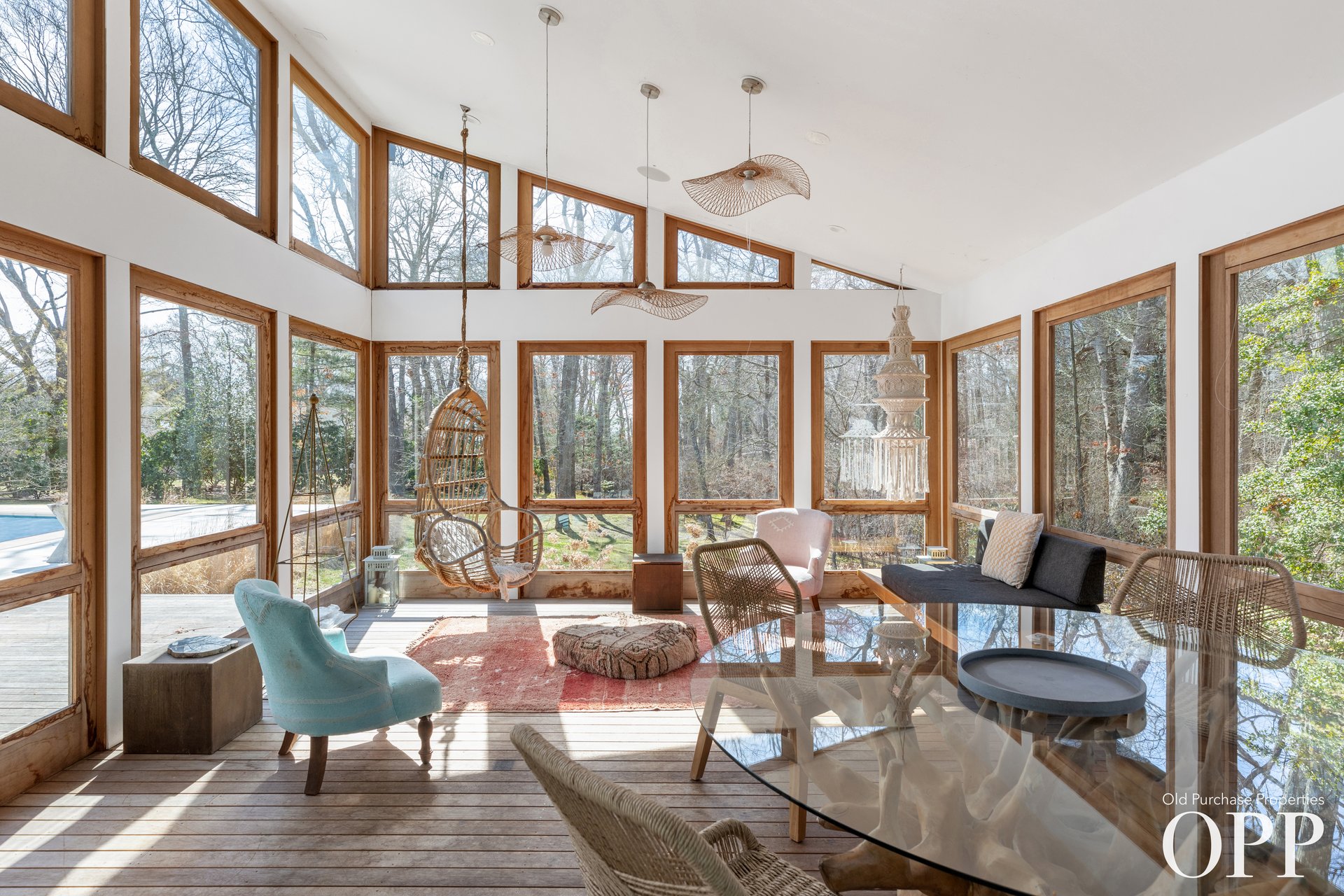 Mid-Century Modern Escape in South Bellport Village
