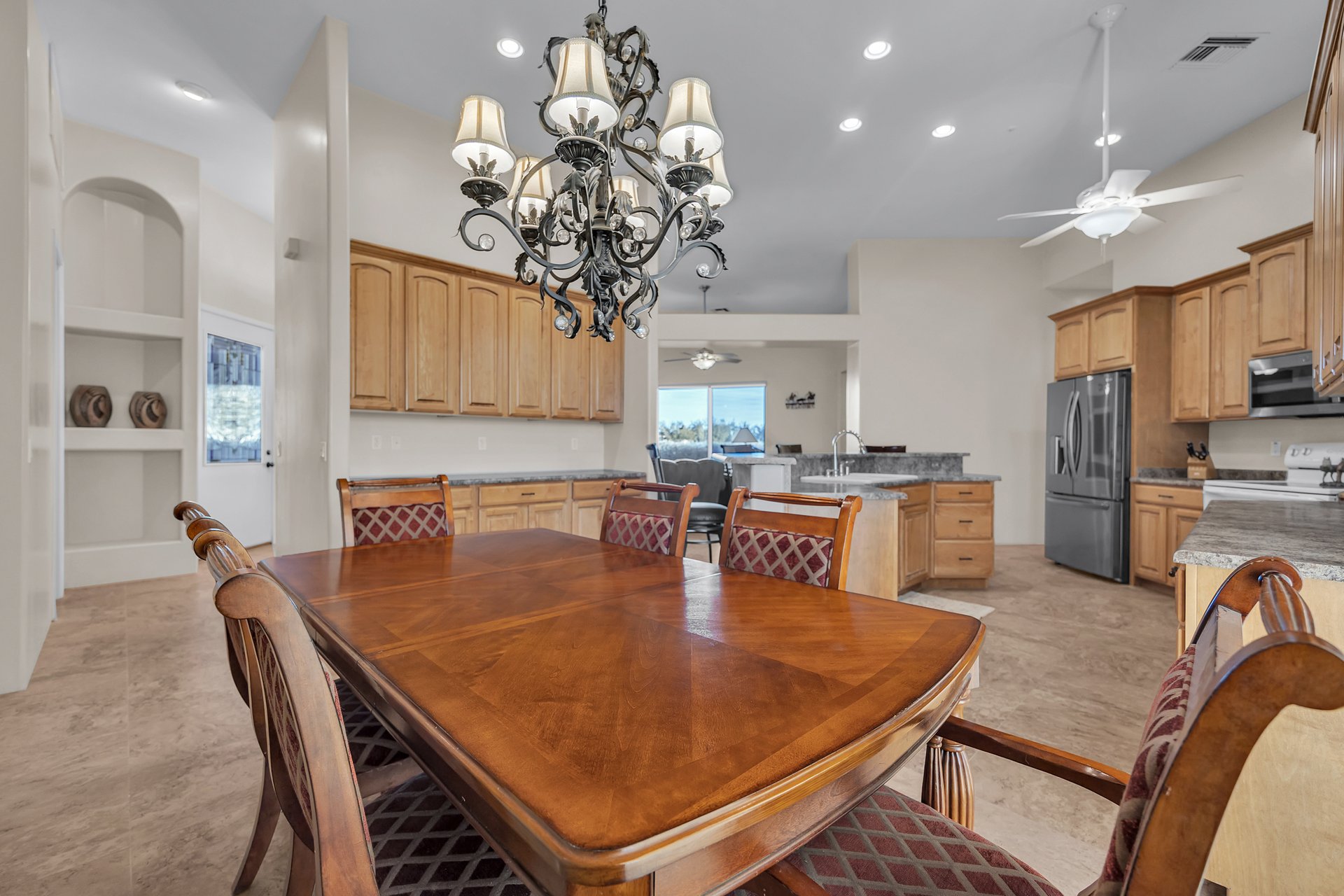 17117 W Dale Lane