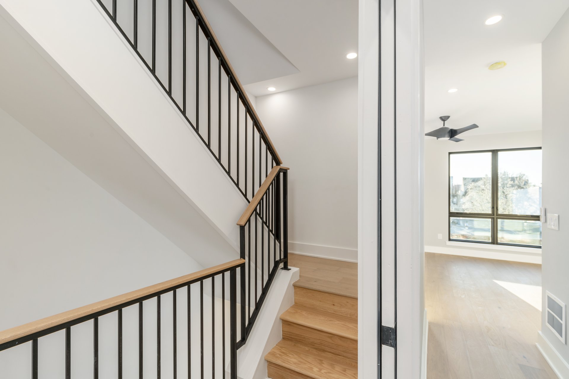 712 S 17th St #2, Philadelphia, PA 19146	