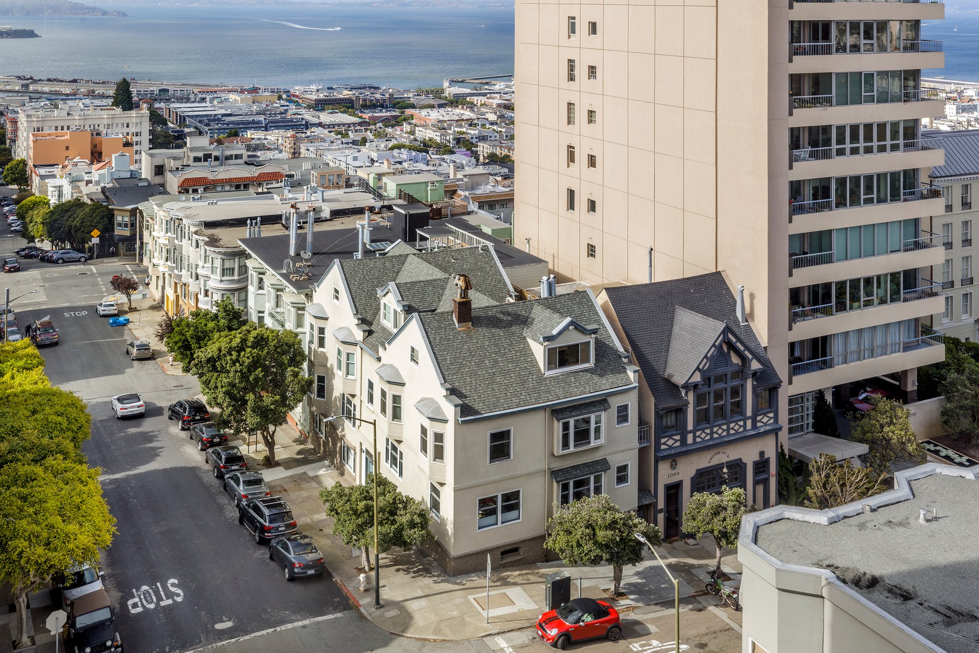Refined Russian Hill View Condo