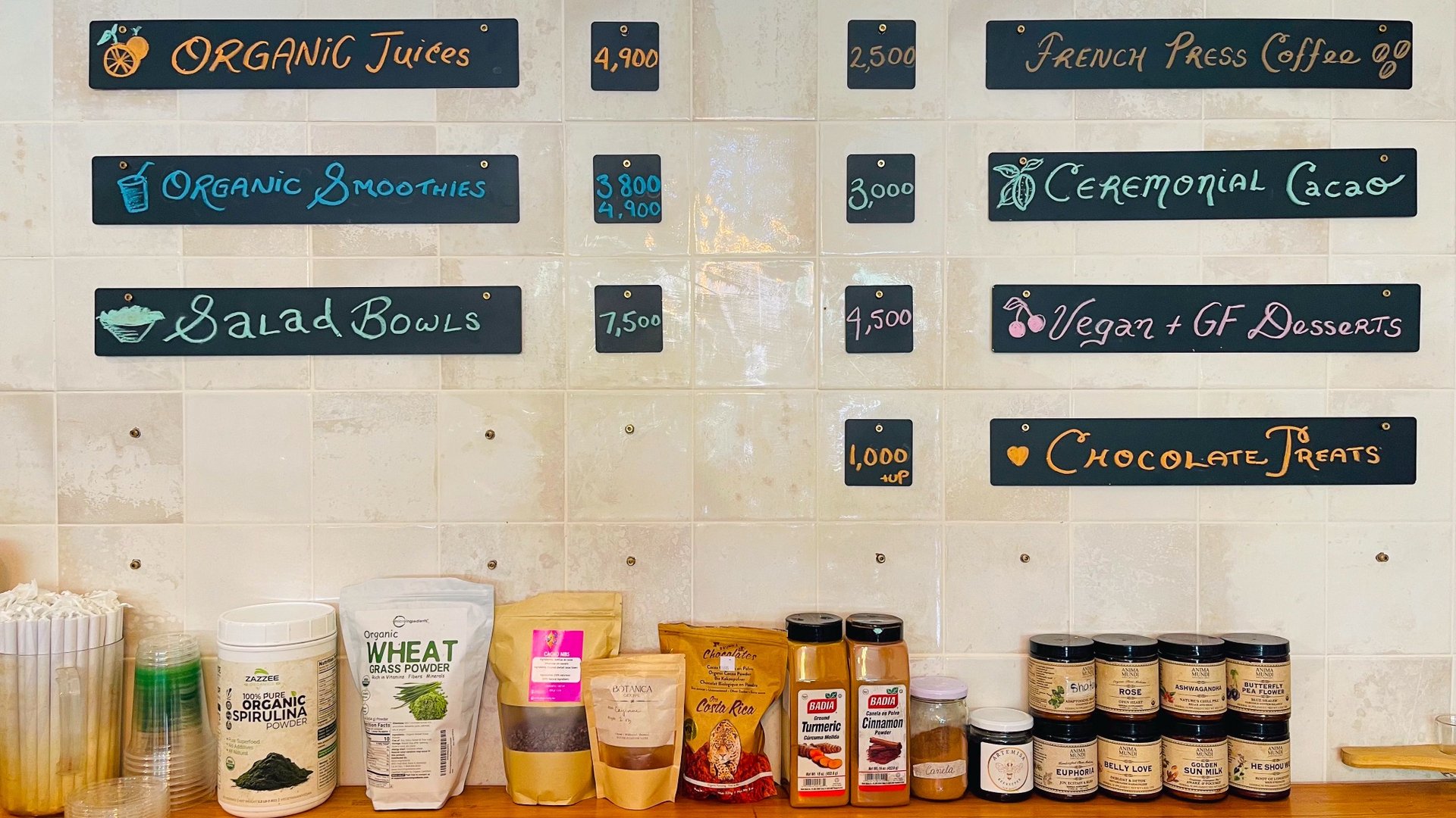 Juice Bar for Sale in Ojochal, Costa Rica | Turnkey Business Opportunity