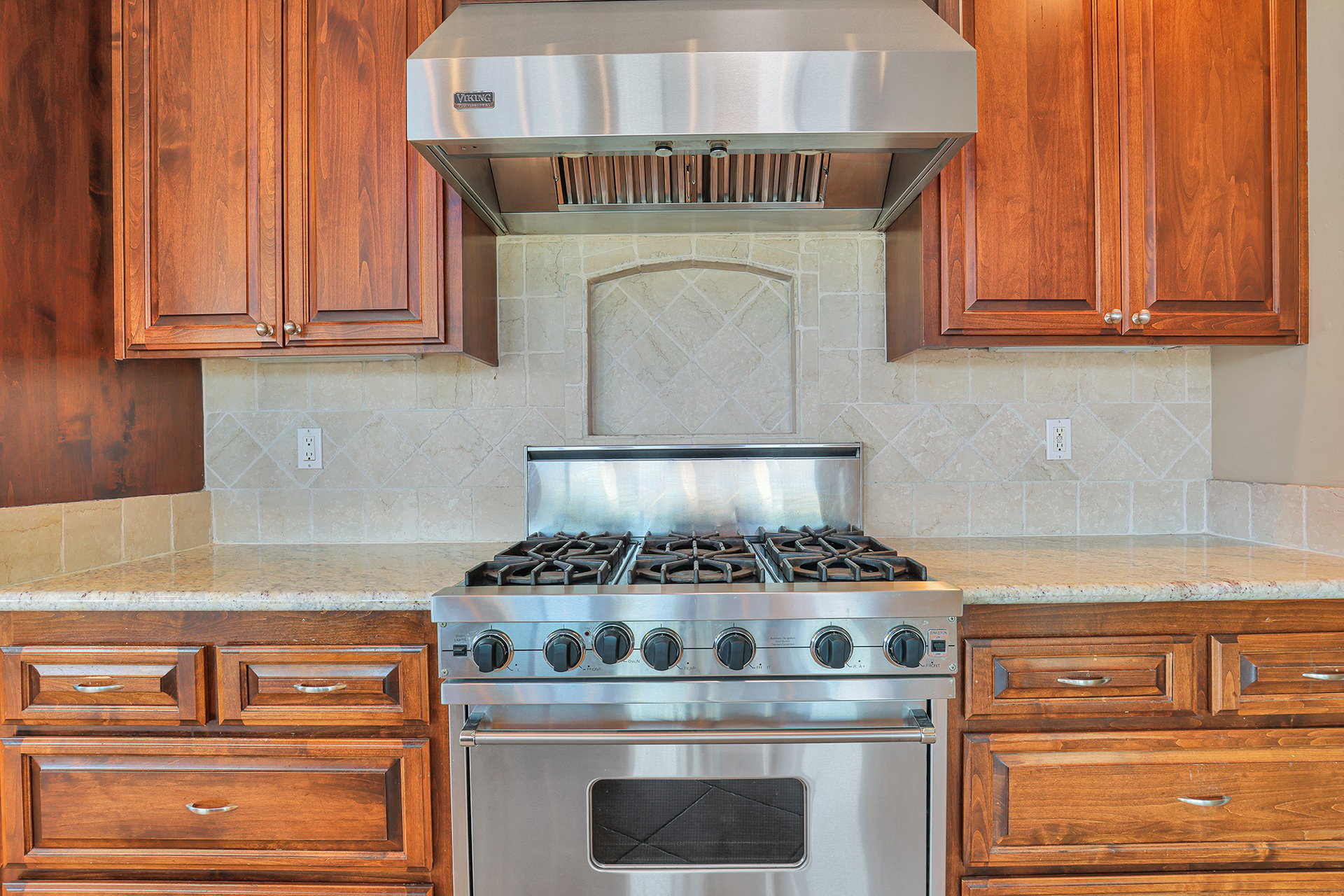 1303 Sycamore Heights