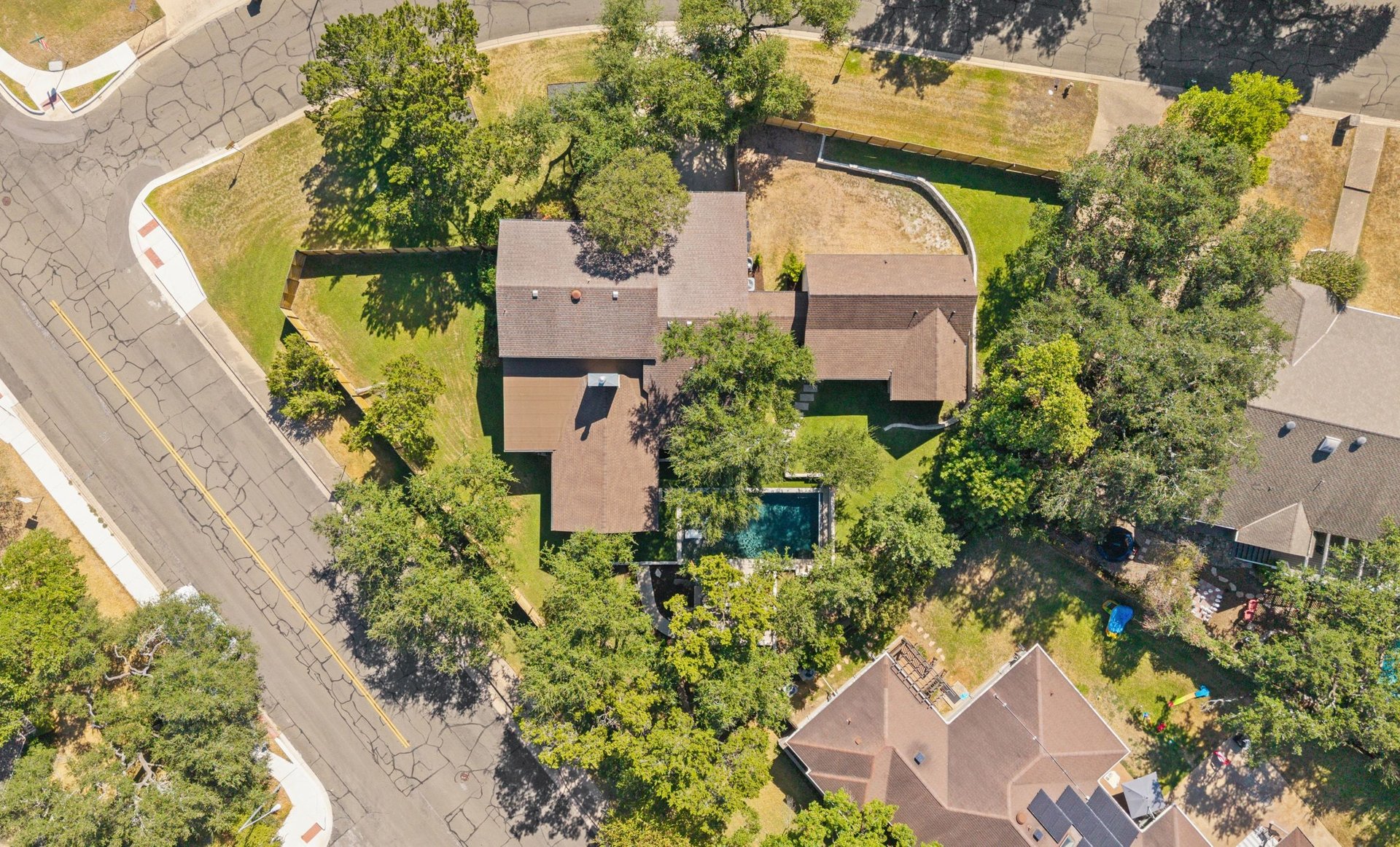 1500 Surrey Hill Drive
