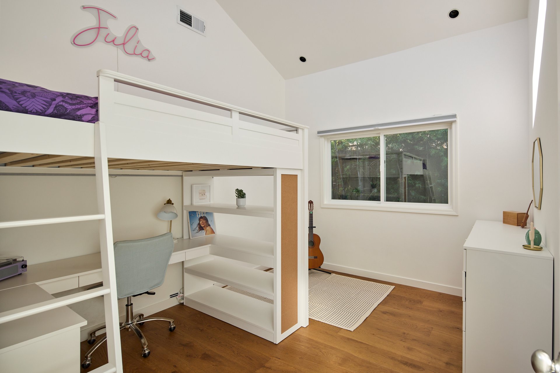 1314 Preston Way, Venice
