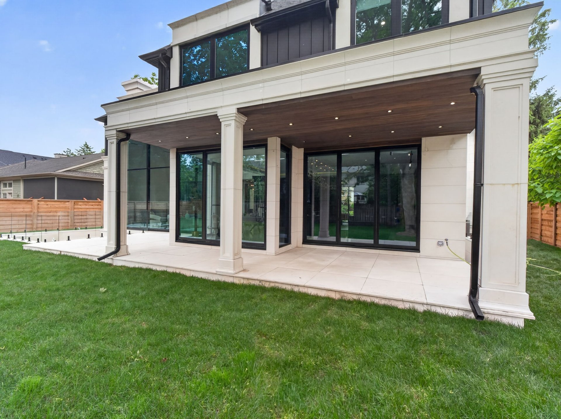 1477 Duncan Road