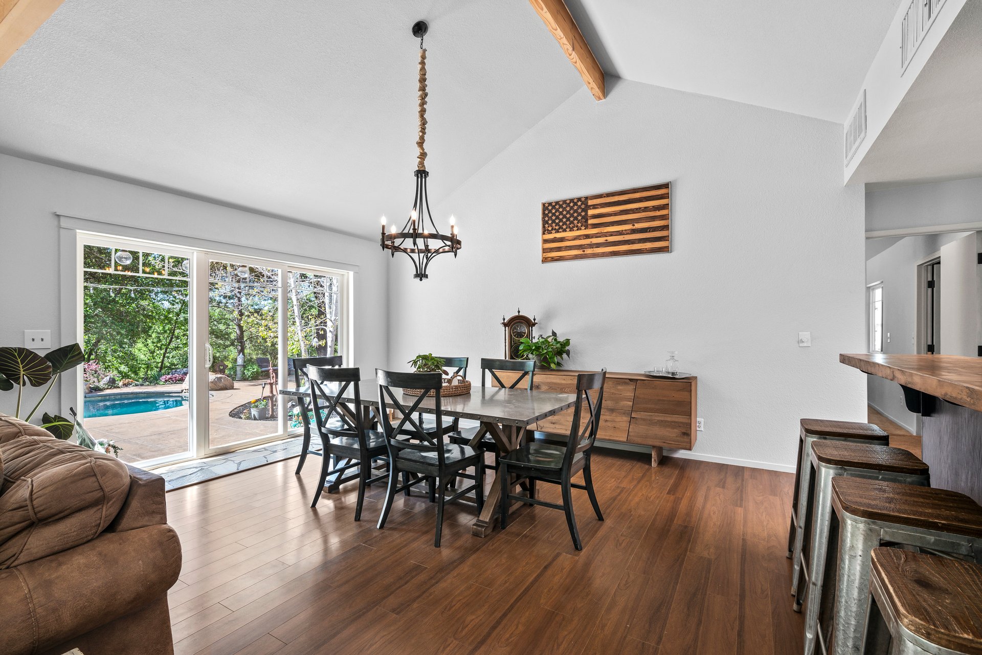 2405 No Walk Rd, Placerville