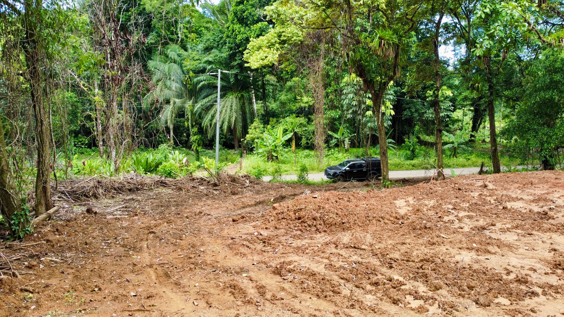 Ready-to-Build Land in San Antonio de Damas: 2,6-Acre with Terraces & Road Frontage