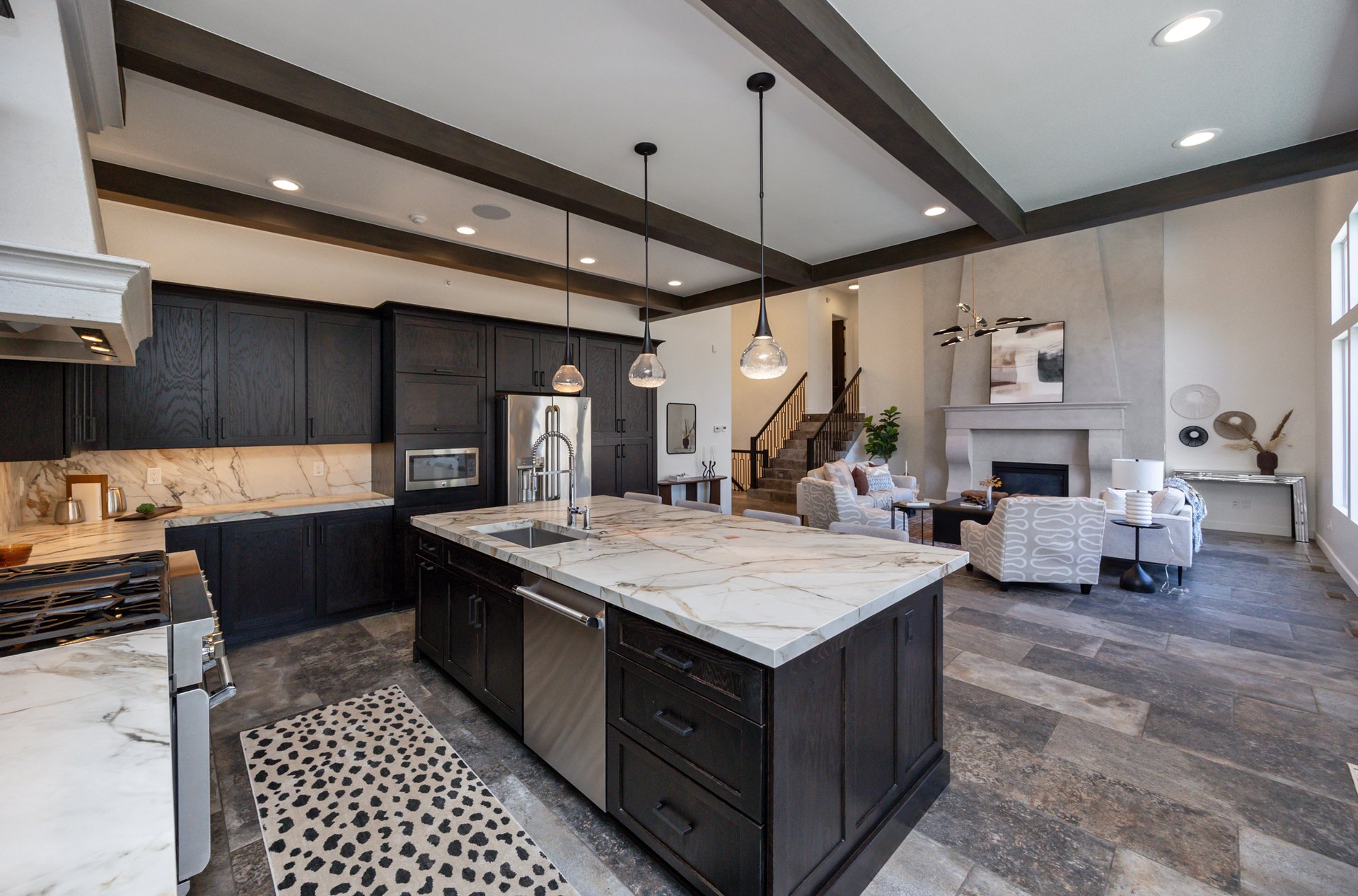 10508 NW 74th Place