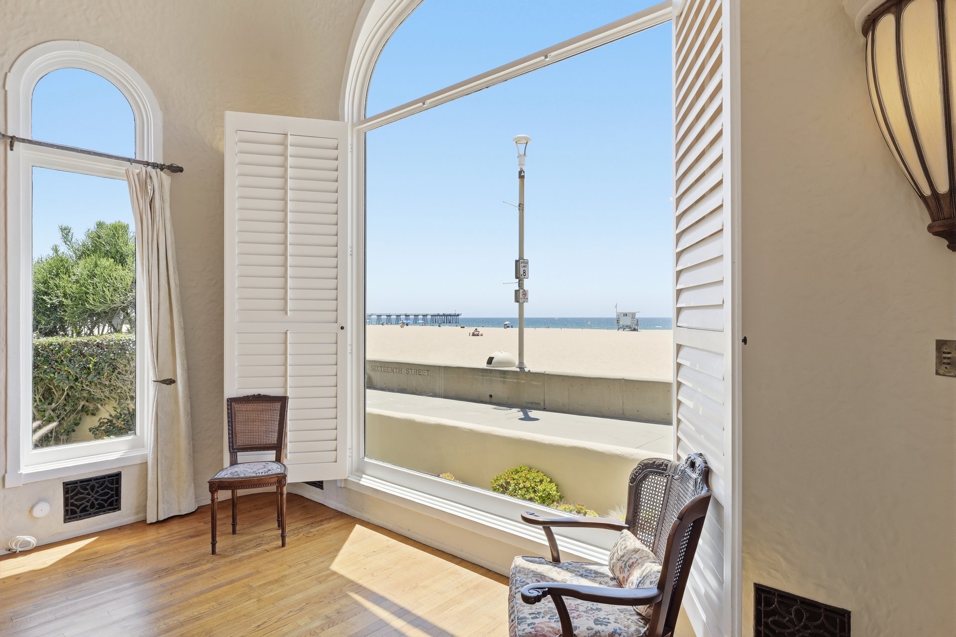 1602 The Strand (Entire Property)